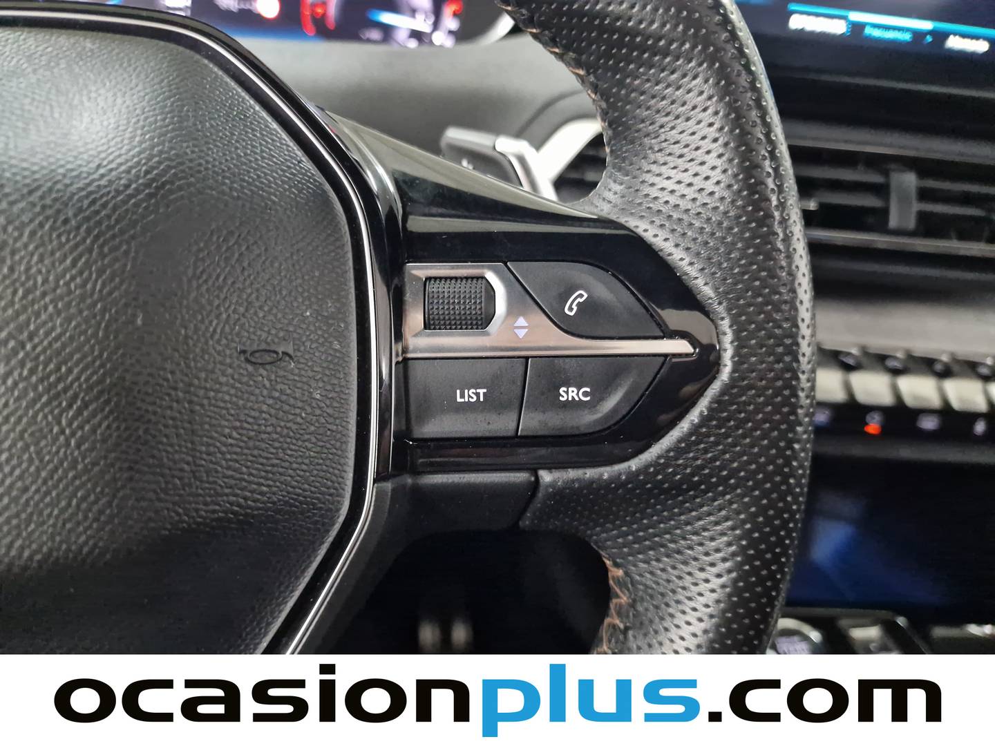 Foto Peugeot 3008 Peugeot 3008 PureTech 130 S&S GT EAT8 (130 CV)