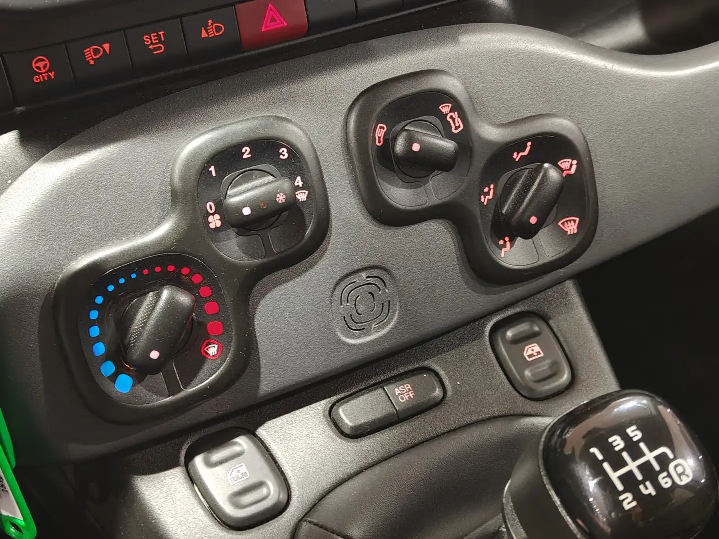 Foto Fiat Panda Fiat Panda 1.0 Hybrid GSE City Life (70 CV)