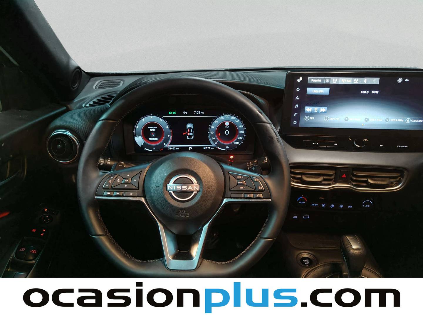 Foto Nissan JUKE Nissan Juke DIG-T N-Connecta 4x2 DCT (114 CV)