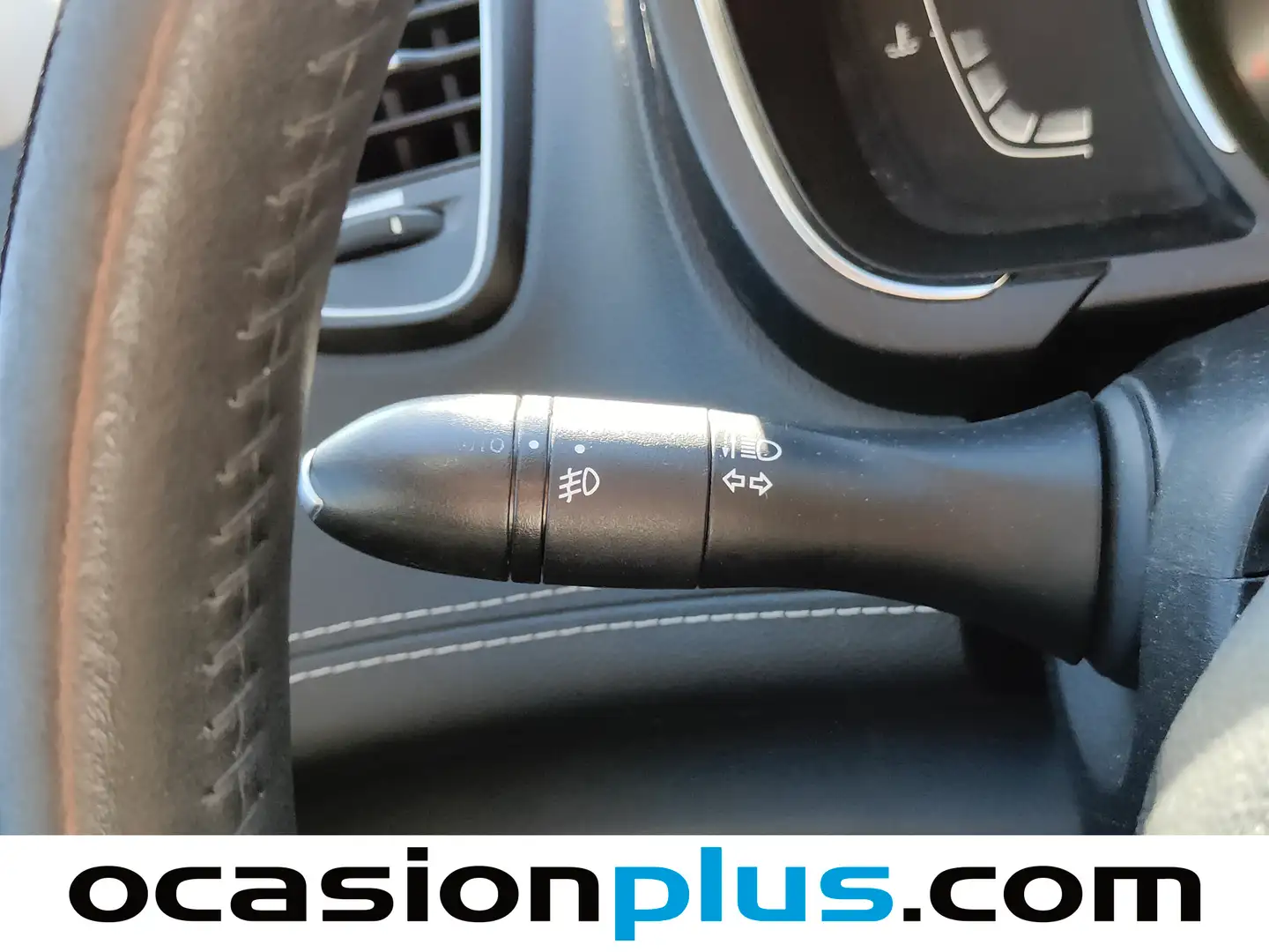 Foto Renault Grand Scénic Renault Grand Scenic Zen TCe (140 CV) GPF 7 Plazas