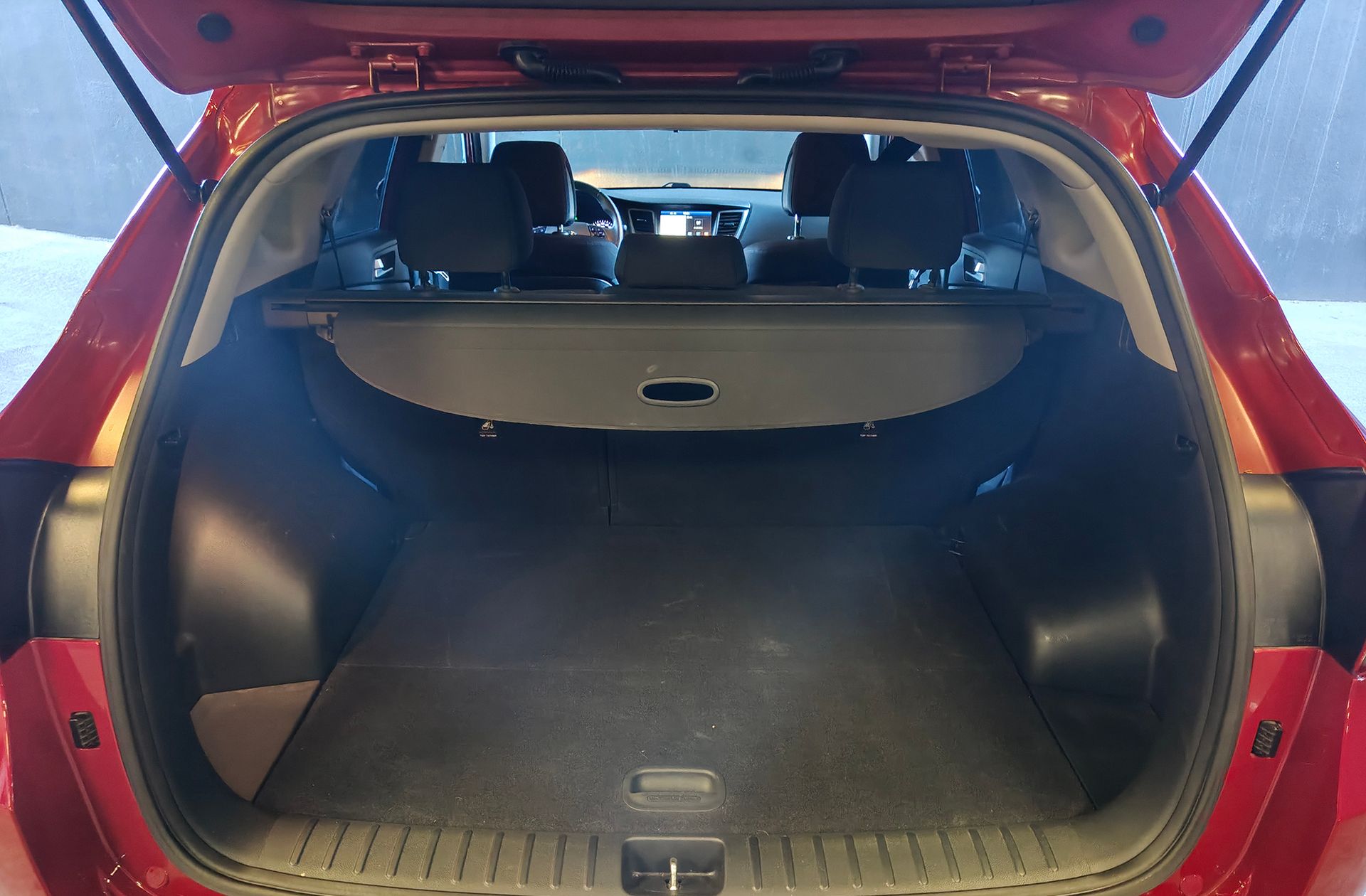 Hyundai Tucson 1.6 GDI BlueDrive Link 4x2 - foto 17