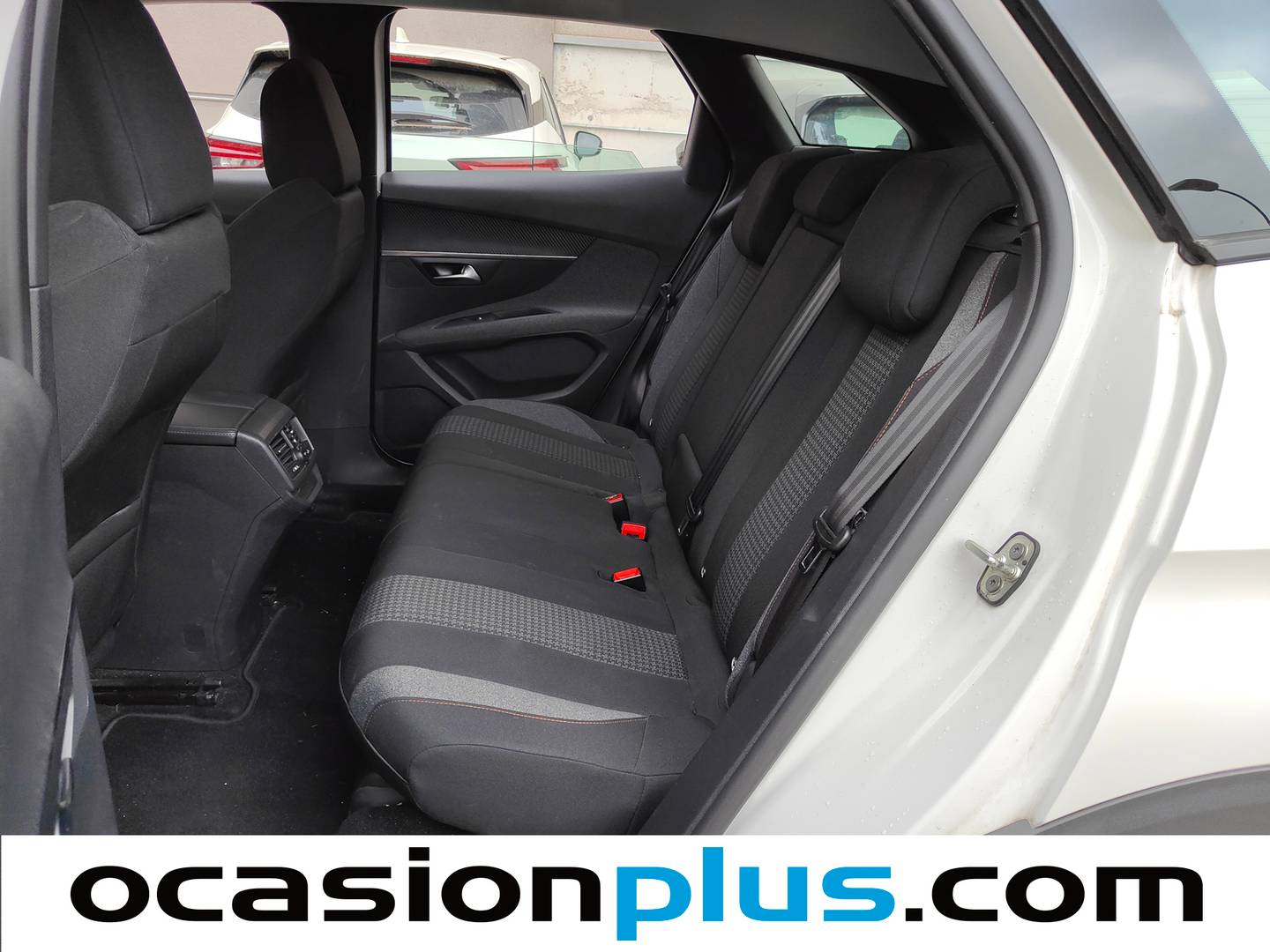 Foto asientos traseros Peugeot 3008 Peugeot 3008 BlueHDi 130 S&S Active Pack (130 CV)