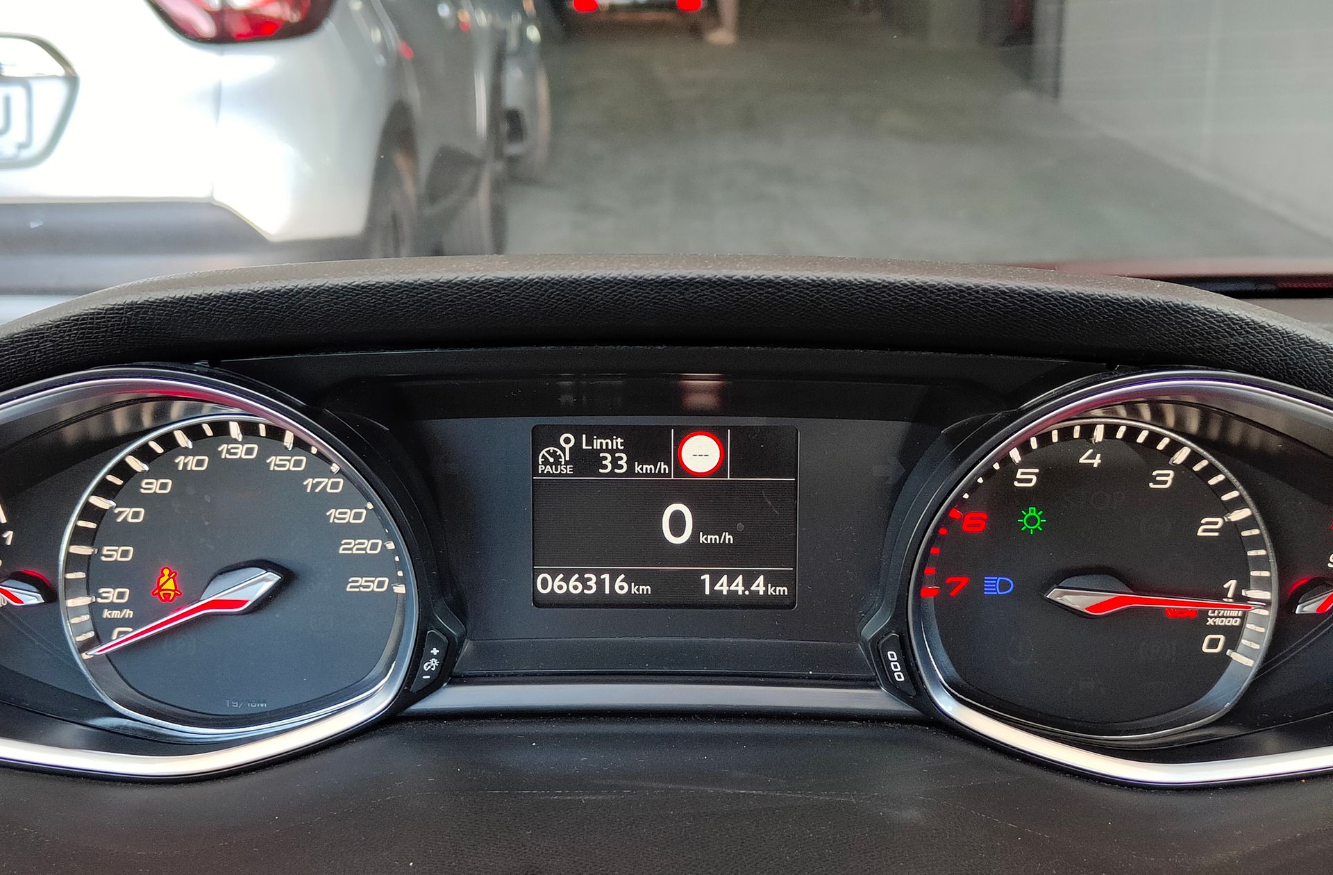 Peugeot 308 PureTech 130 Style - foto 23