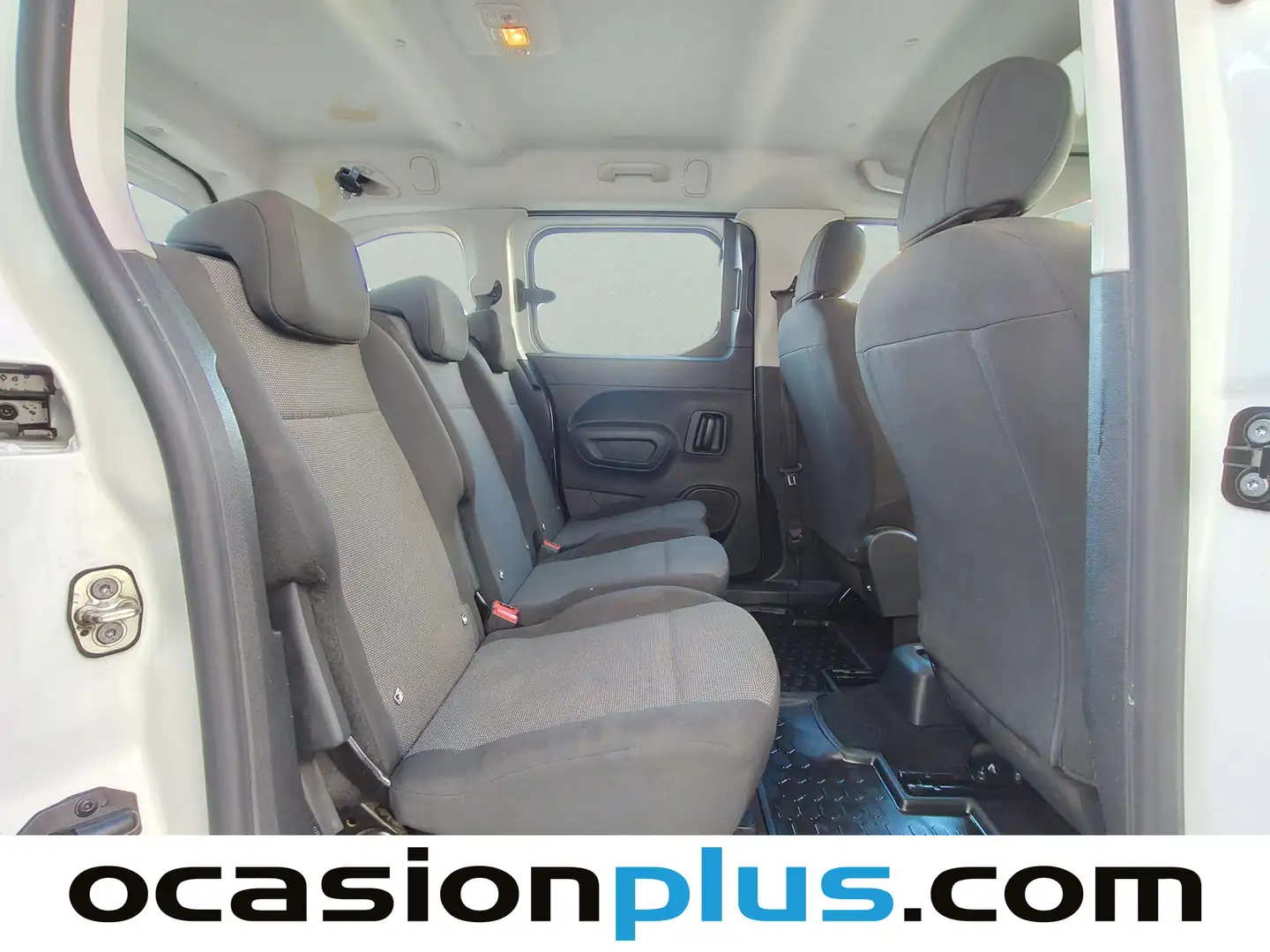 Foto Citroën Berlingo Citroen Berlingo BlueHDi 100 Talla M Live Pack (102 CV)