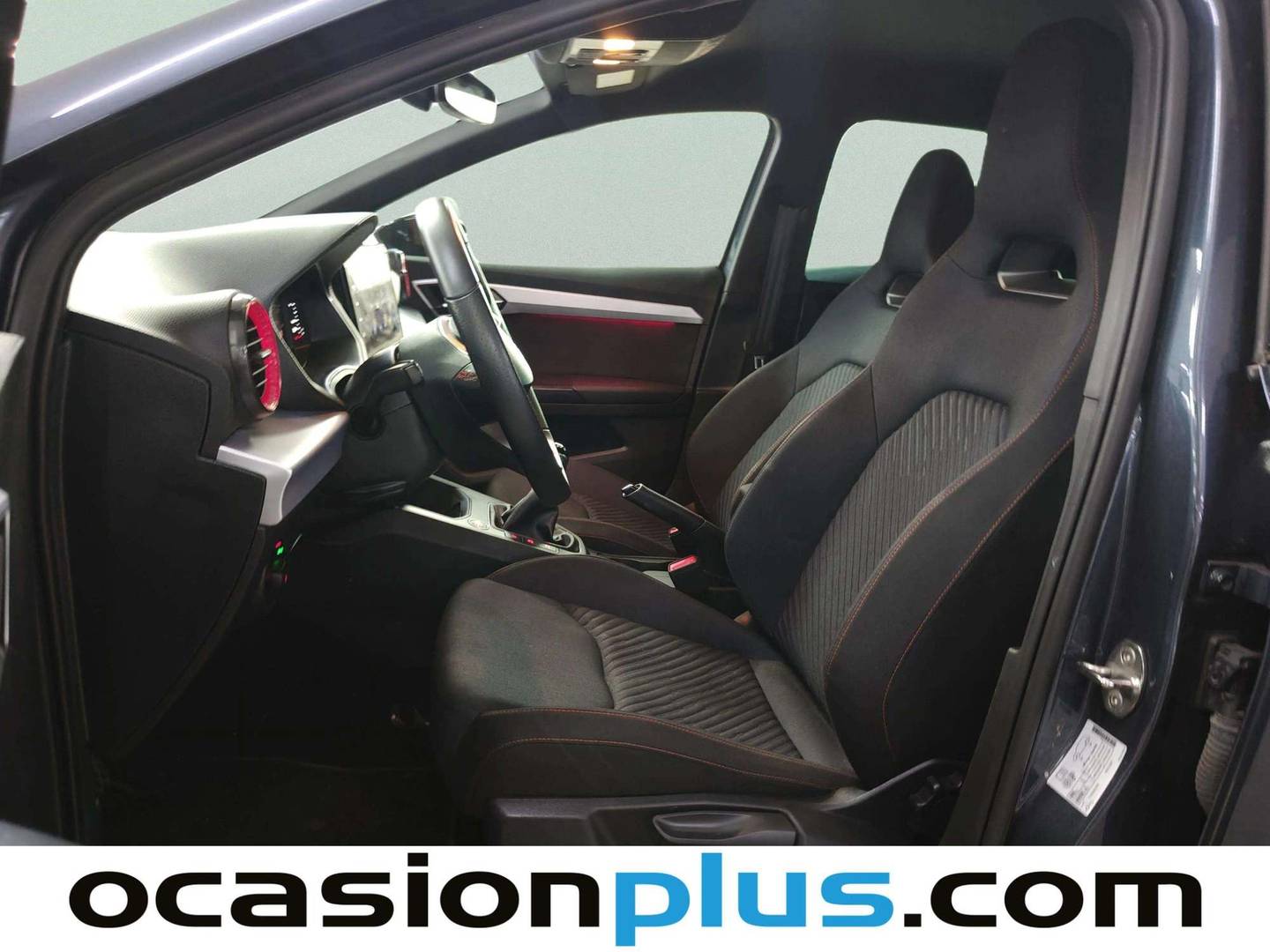 Foto asientos delanteros Seat Ibiza Seat Ibiza 1.0 TSI FR Salta (115 CV)