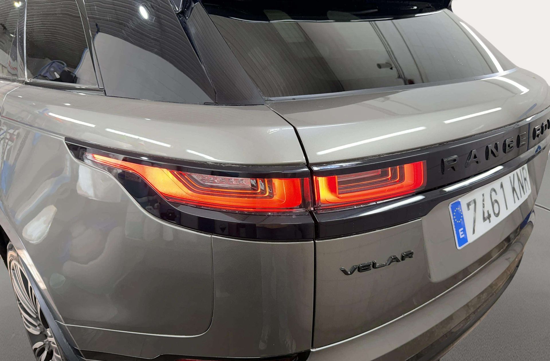 Land Rover Range Rover Velar D300 R-Dynamic SE 4WD - foto 22