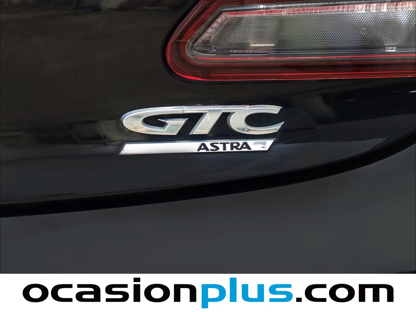 Foto Opel GTC Opel Astra 1.6 CDTI GTC S&S Sportive (136 CV)