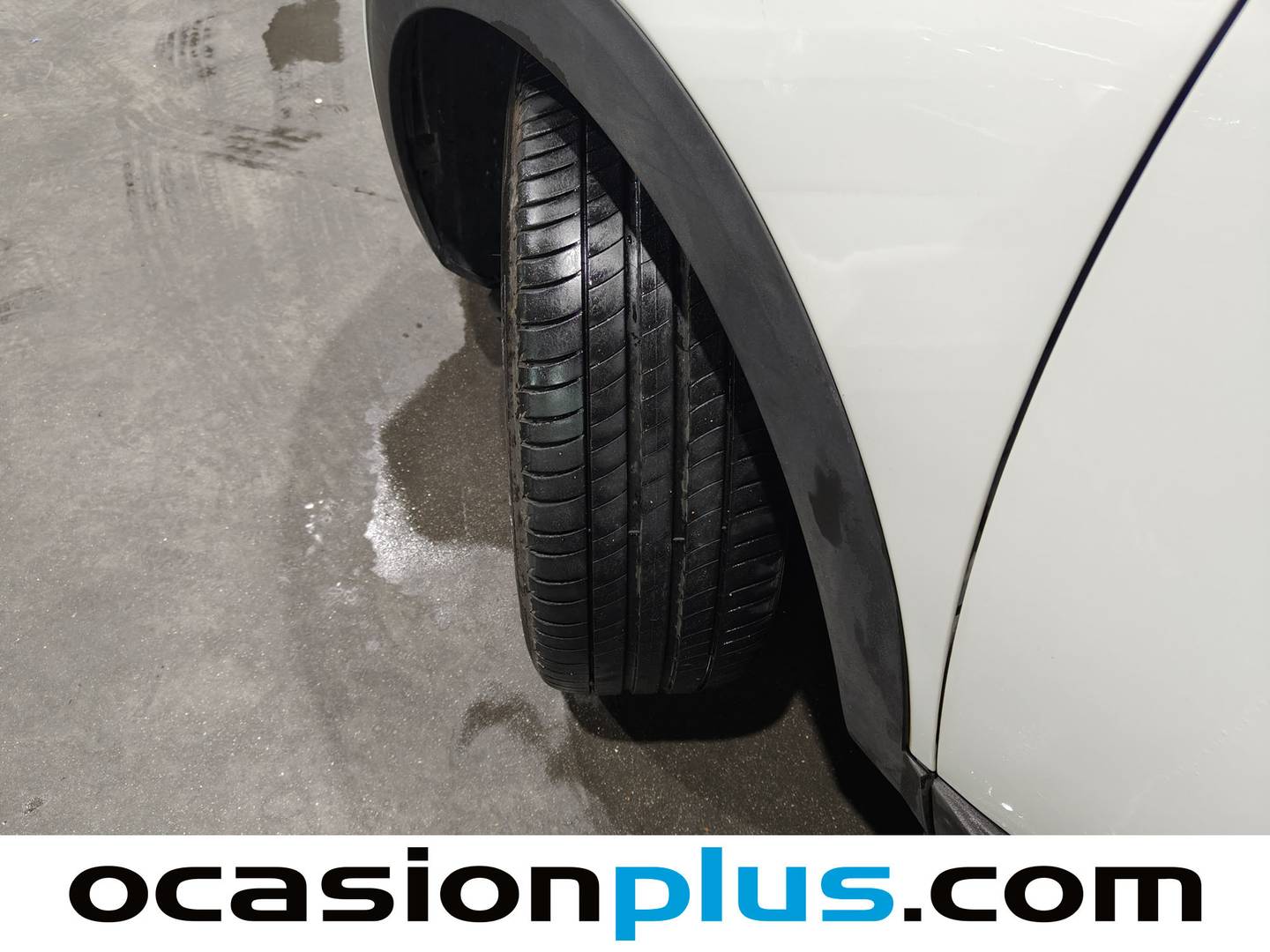 Foto Peugeot 3008 Peugeot 3008 BlueHDi 120 S&S Allure EAT6 (120 CV)