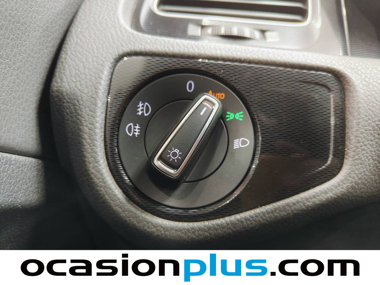 Equipamiento del Volkswagen Golf Volkswagen Golf GTI Performance 2.0 TSI (230 CV) DSG