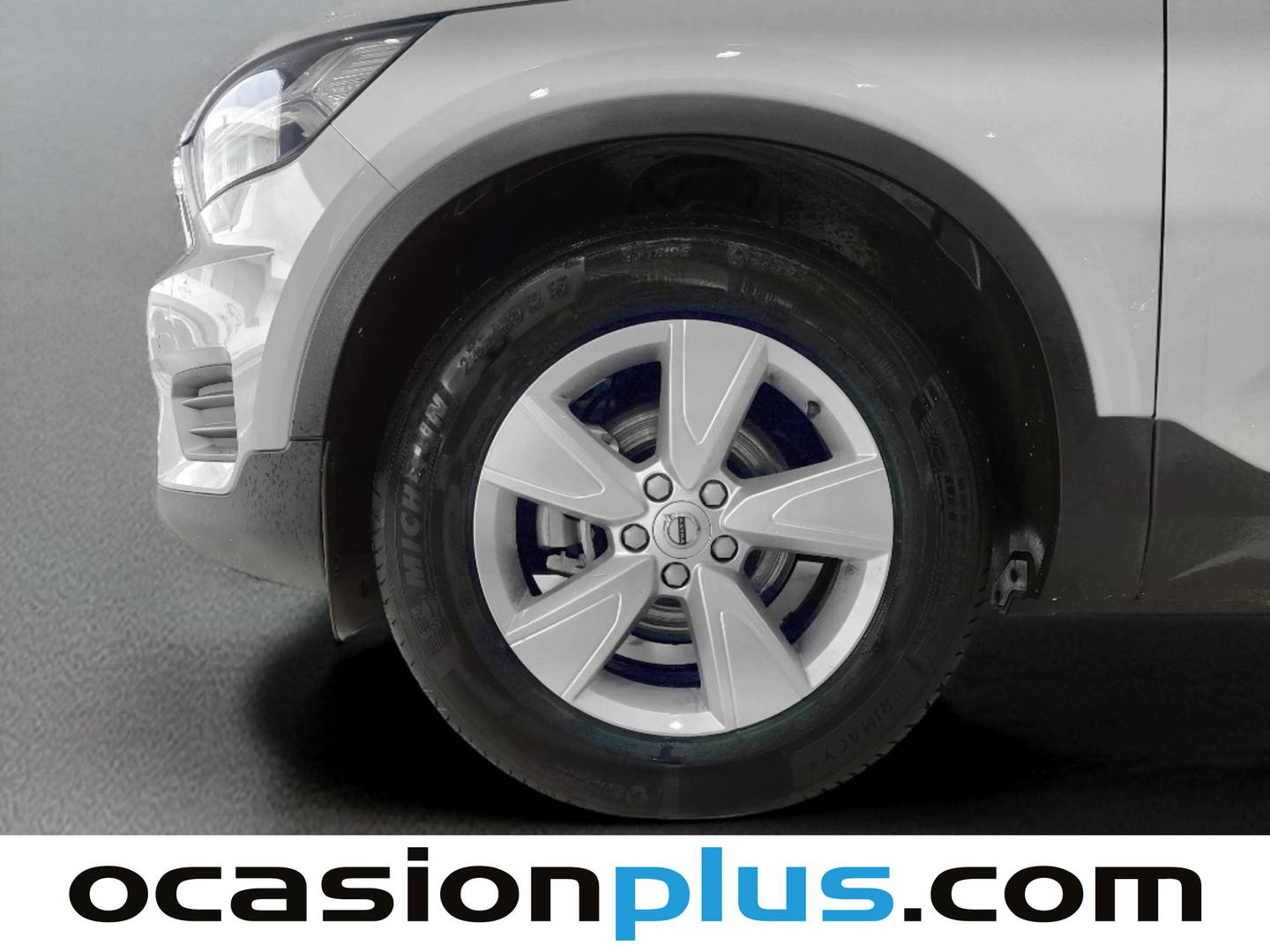 Foto Volvo XC40 Volvo XC40 T2 Momentum Core Auto (129 CV)