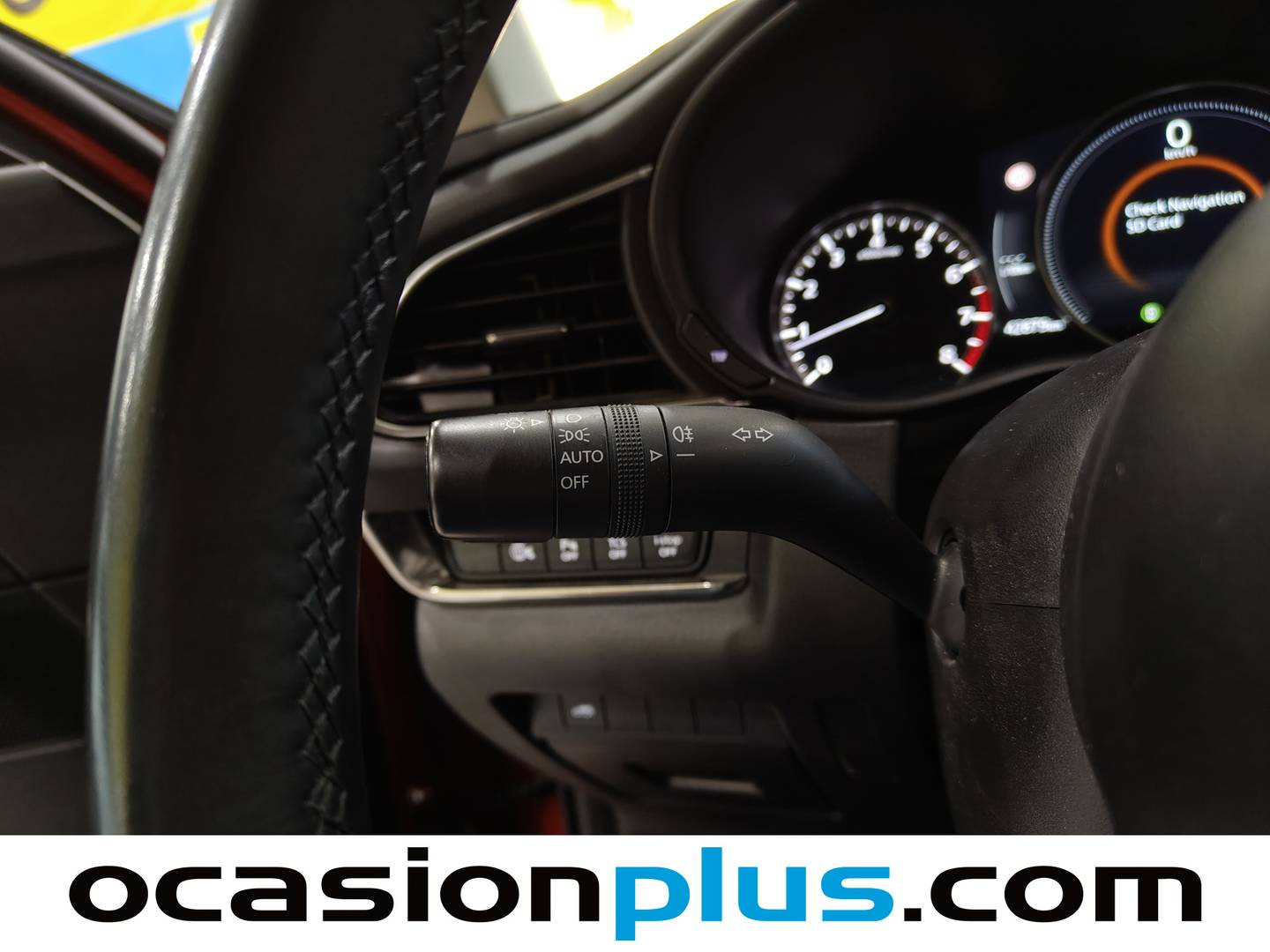 Foto Mazda CX-30 Mazda CX-30 e-SKYACTIV G MHEV Homura (140 CV)