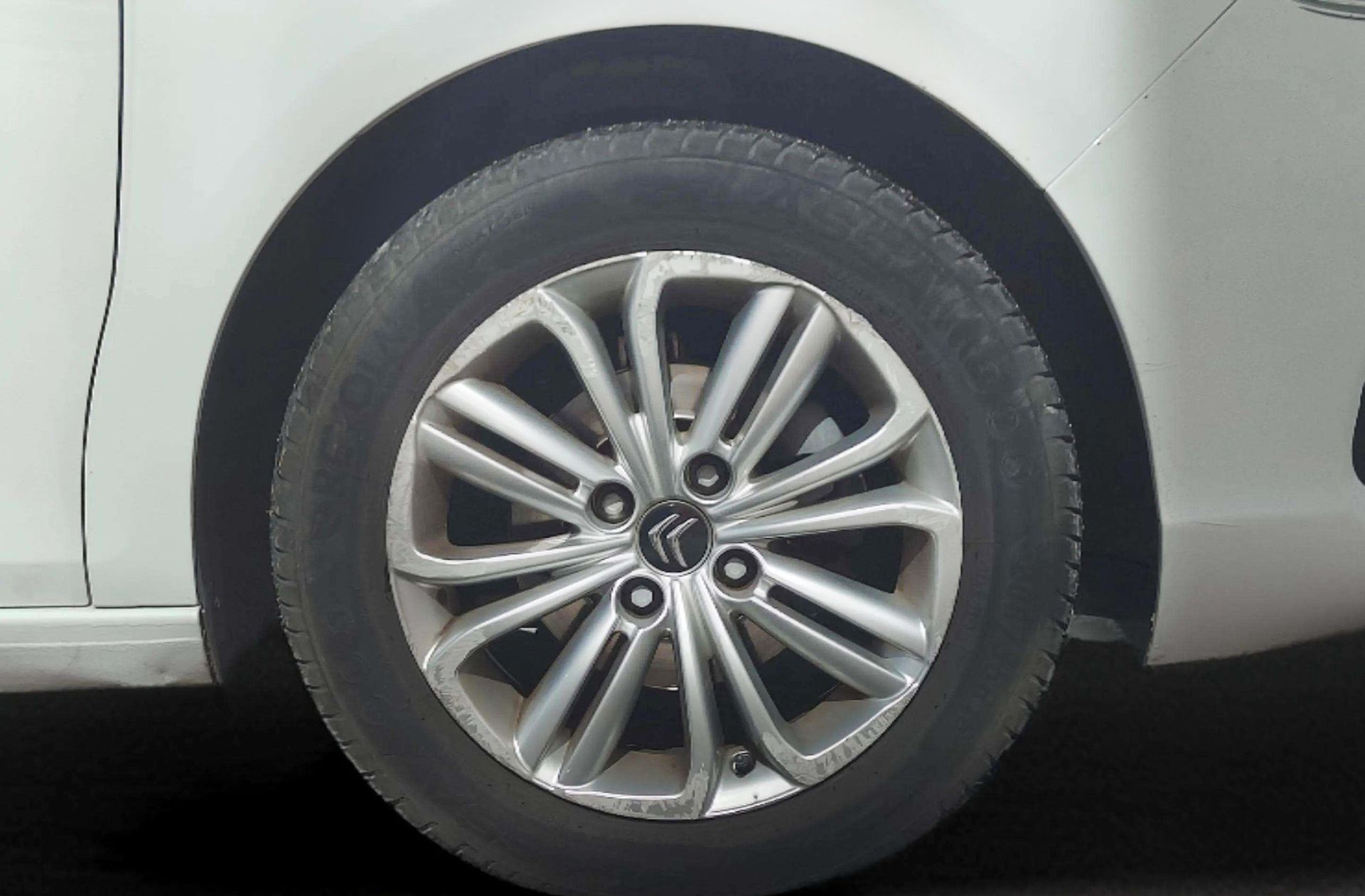 Citroën C4 1.6 HDi Tonic - foto 31