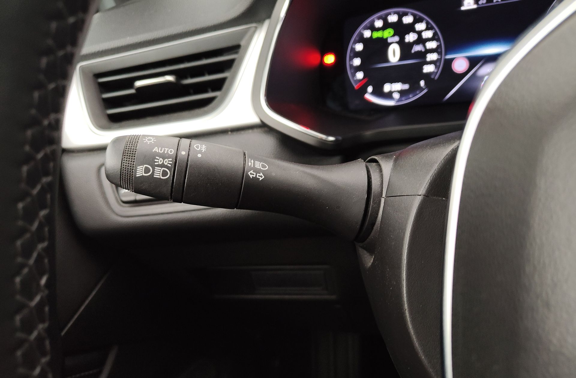 Renault Captur Techno TCe - foto 22