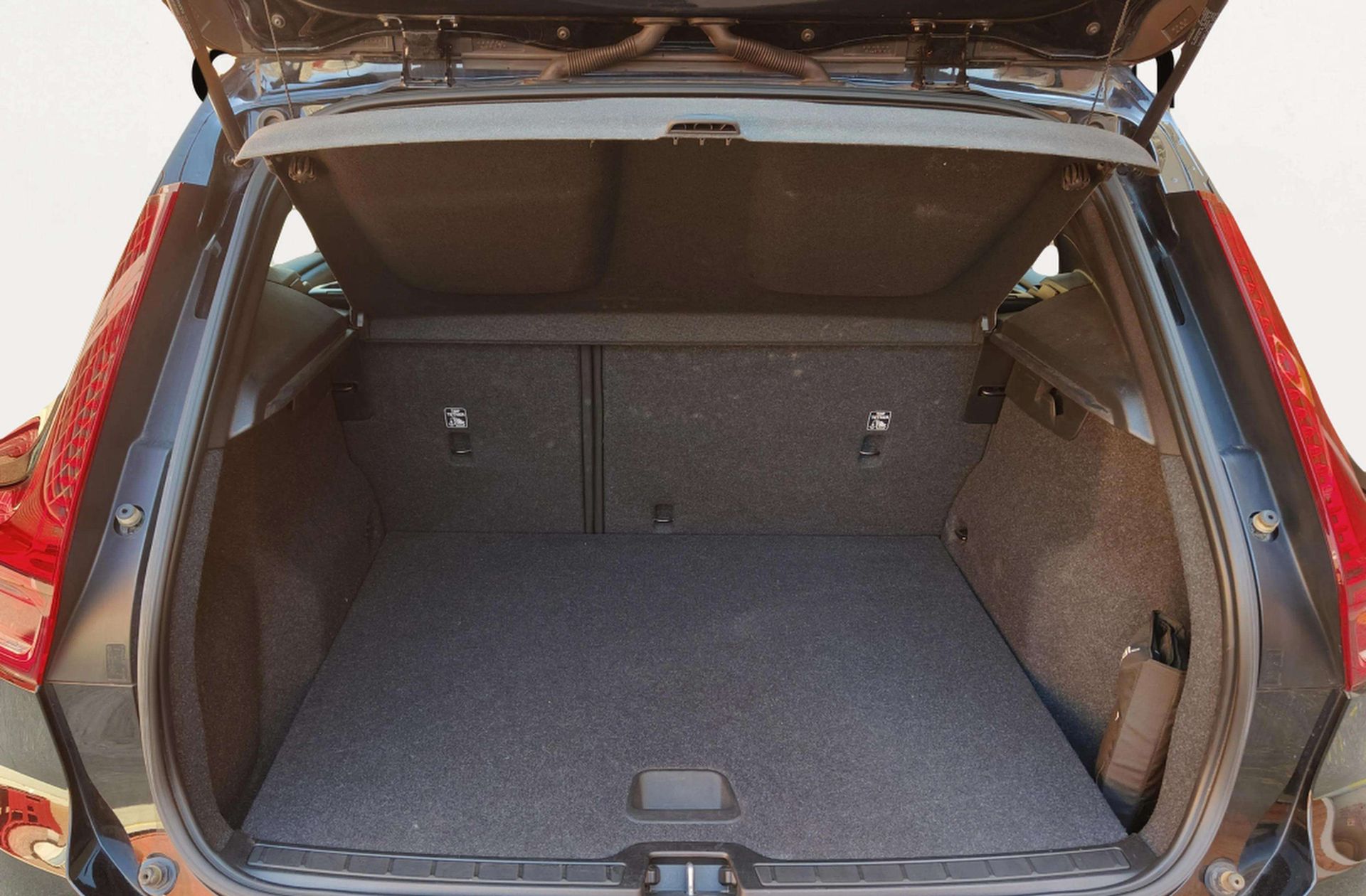 Volvo XC40 T3 Momentum Core - foto 15