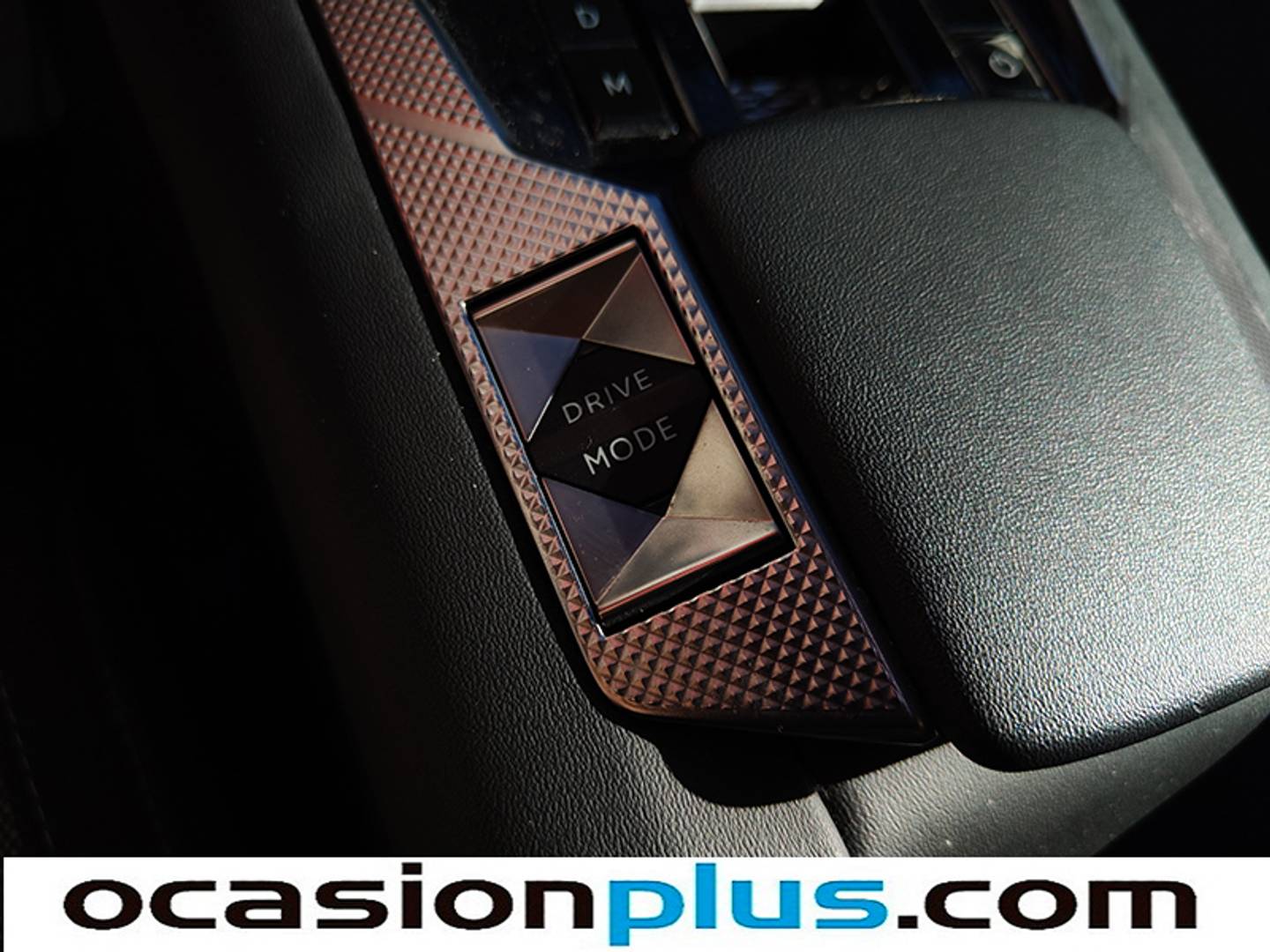 Foto DS DS 4 DS DS4 PureTech 130 Bastille Auto (130 CV)