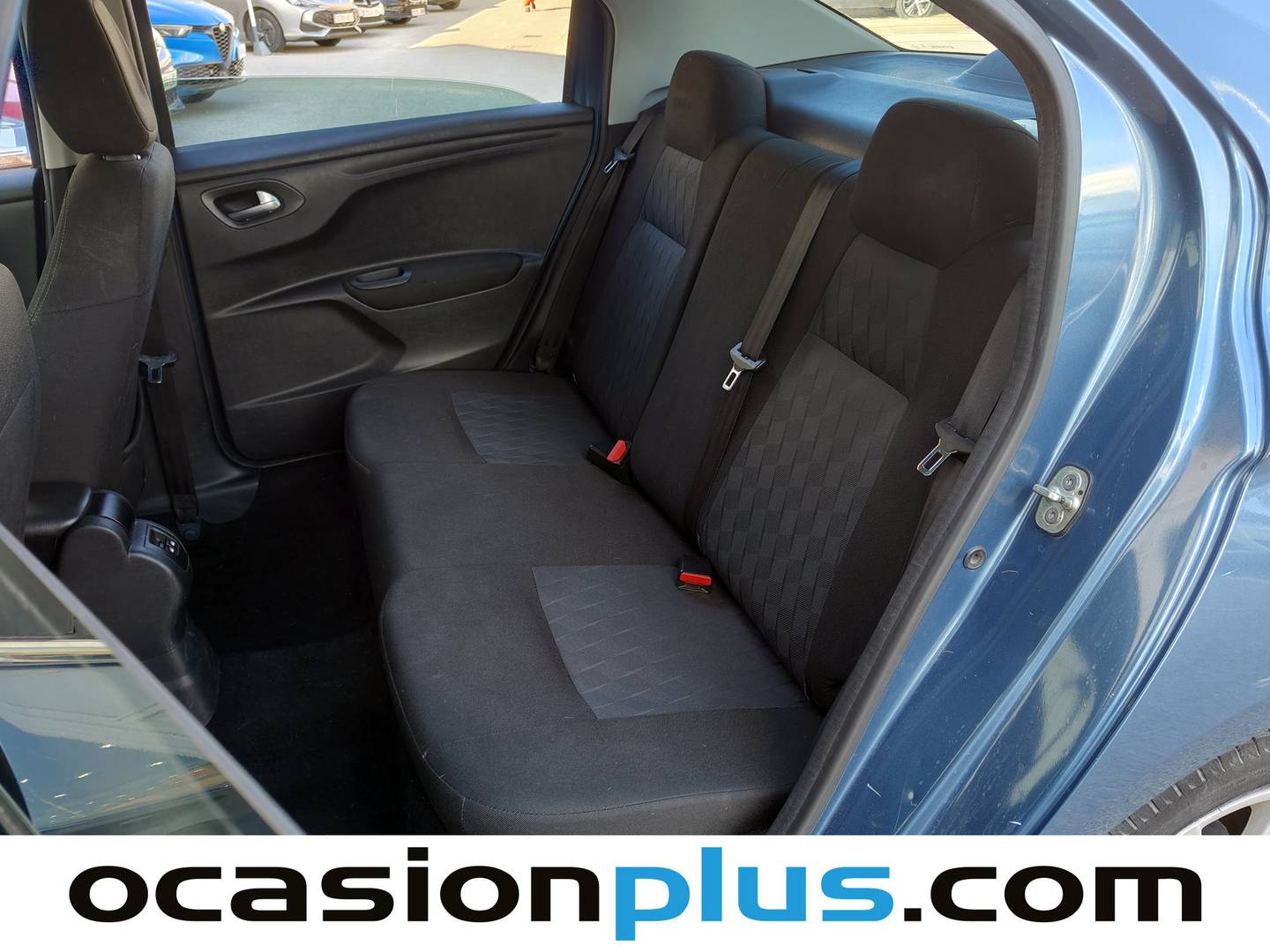 Foto asientos traseros Citroën C-Elysée Citroën C-Elysee BlueHDi 100 Exclusive (100 CV)