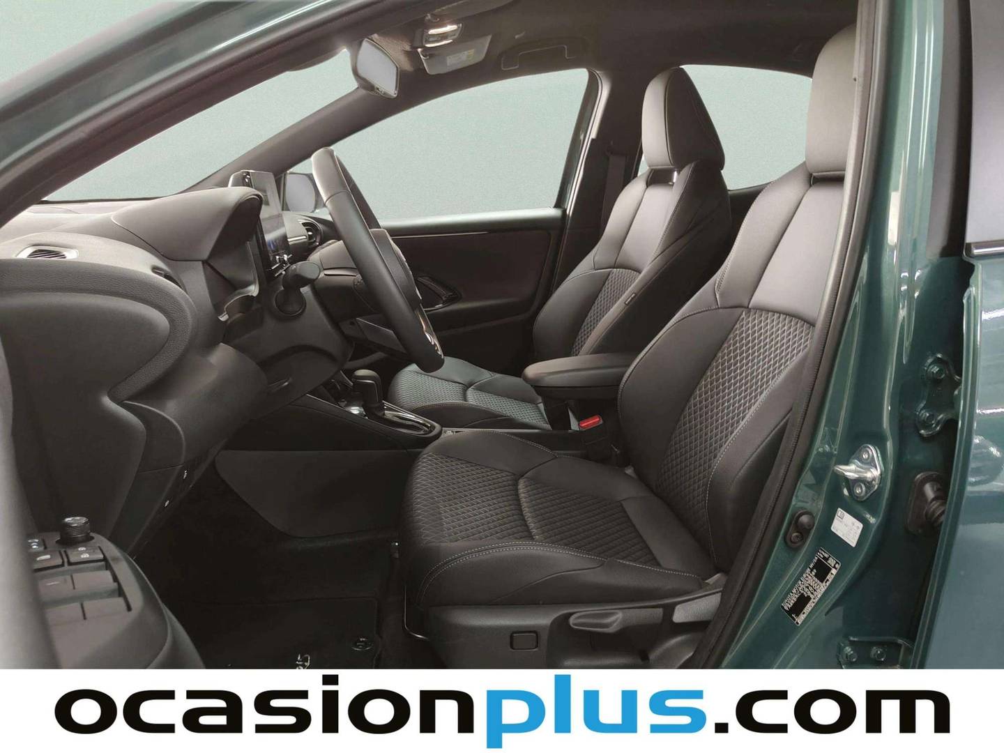 Foto asientos traseros Toyota Yaris Toyota Yaris 120H Trendy (116 CV)