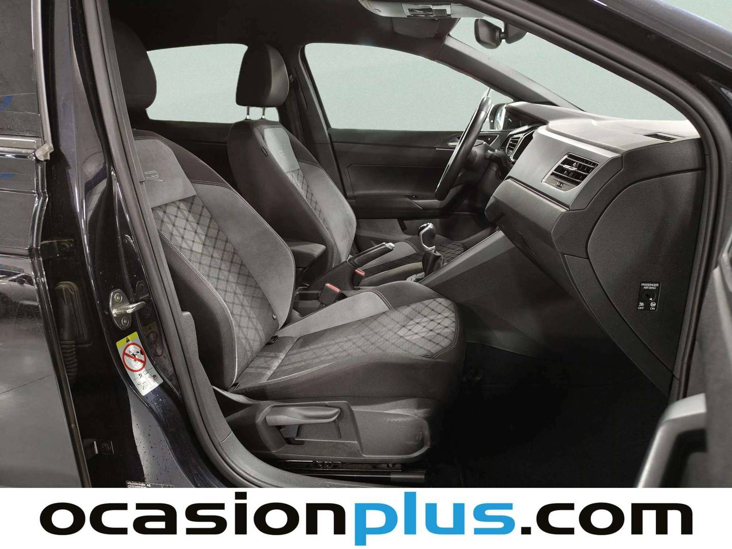 Volkswagen Taigo Volkswagen Taigo R-Line 1.0 TSI (110 CV) km 0