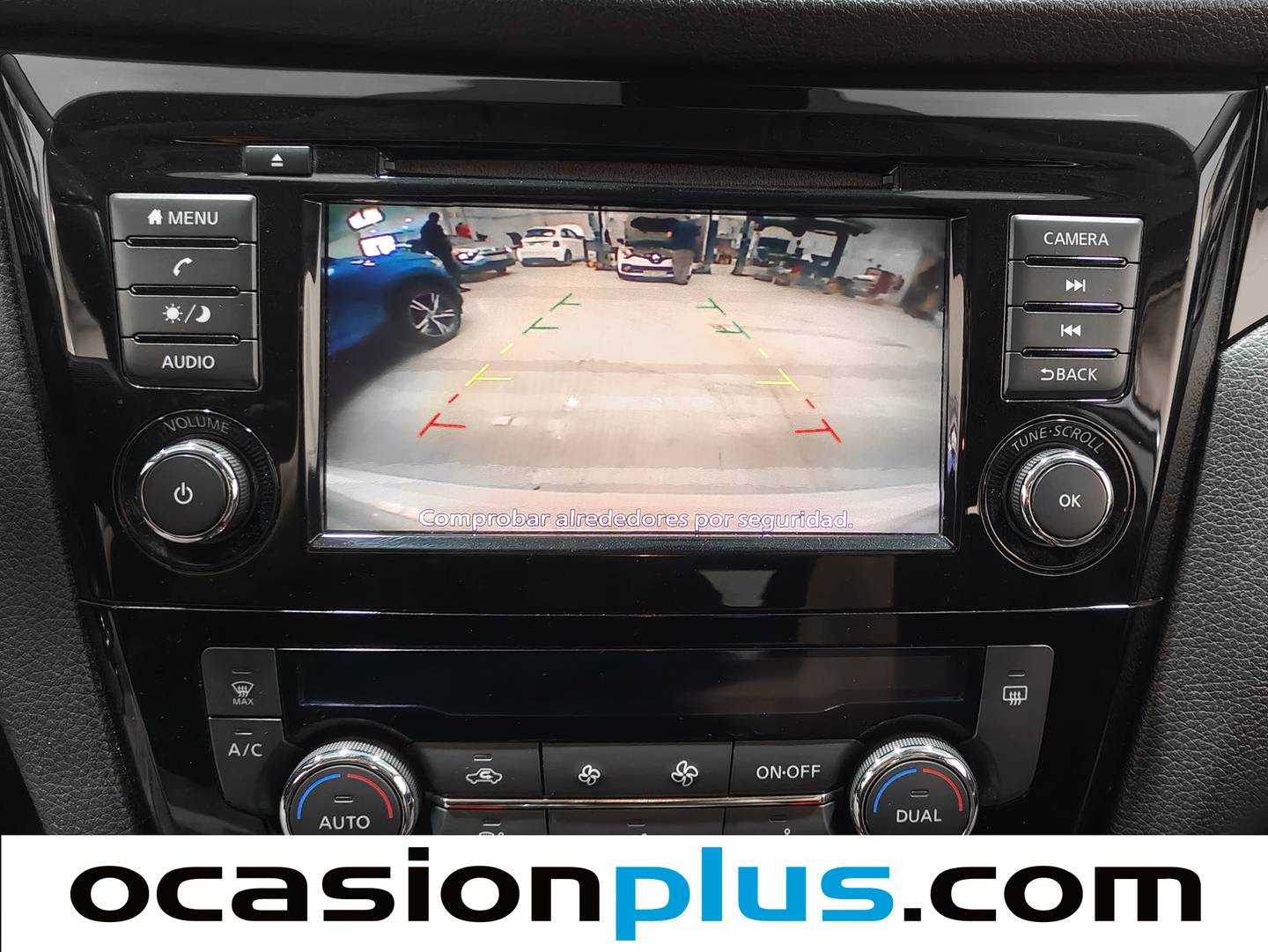 Foto Nissan QASHQAI Nissan Qashqai DIG-T 140 Acenta 4x2 (140 CV)