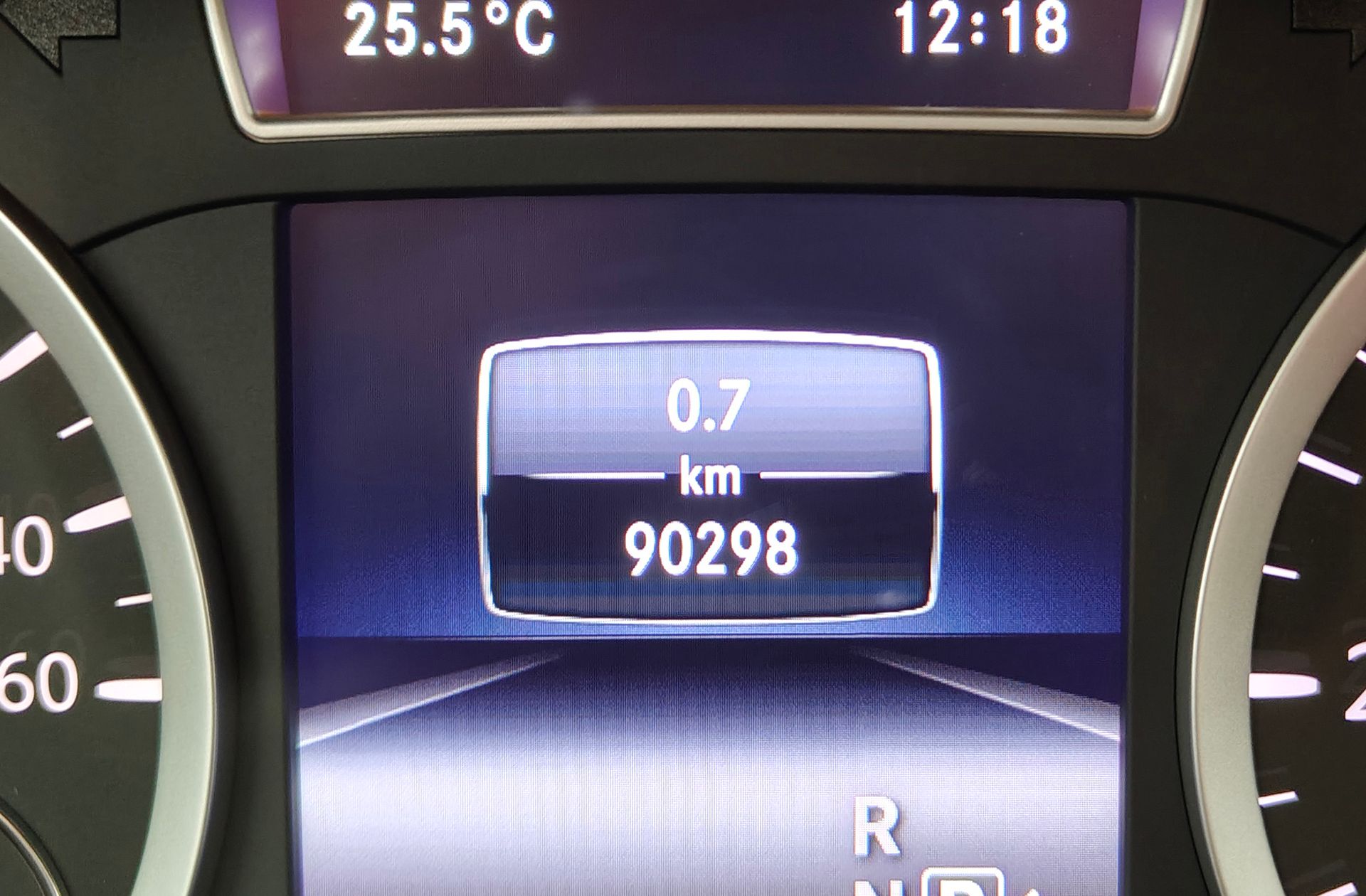 Infiniti QX30 2.2D Premium AWD 7DCT - foto 14