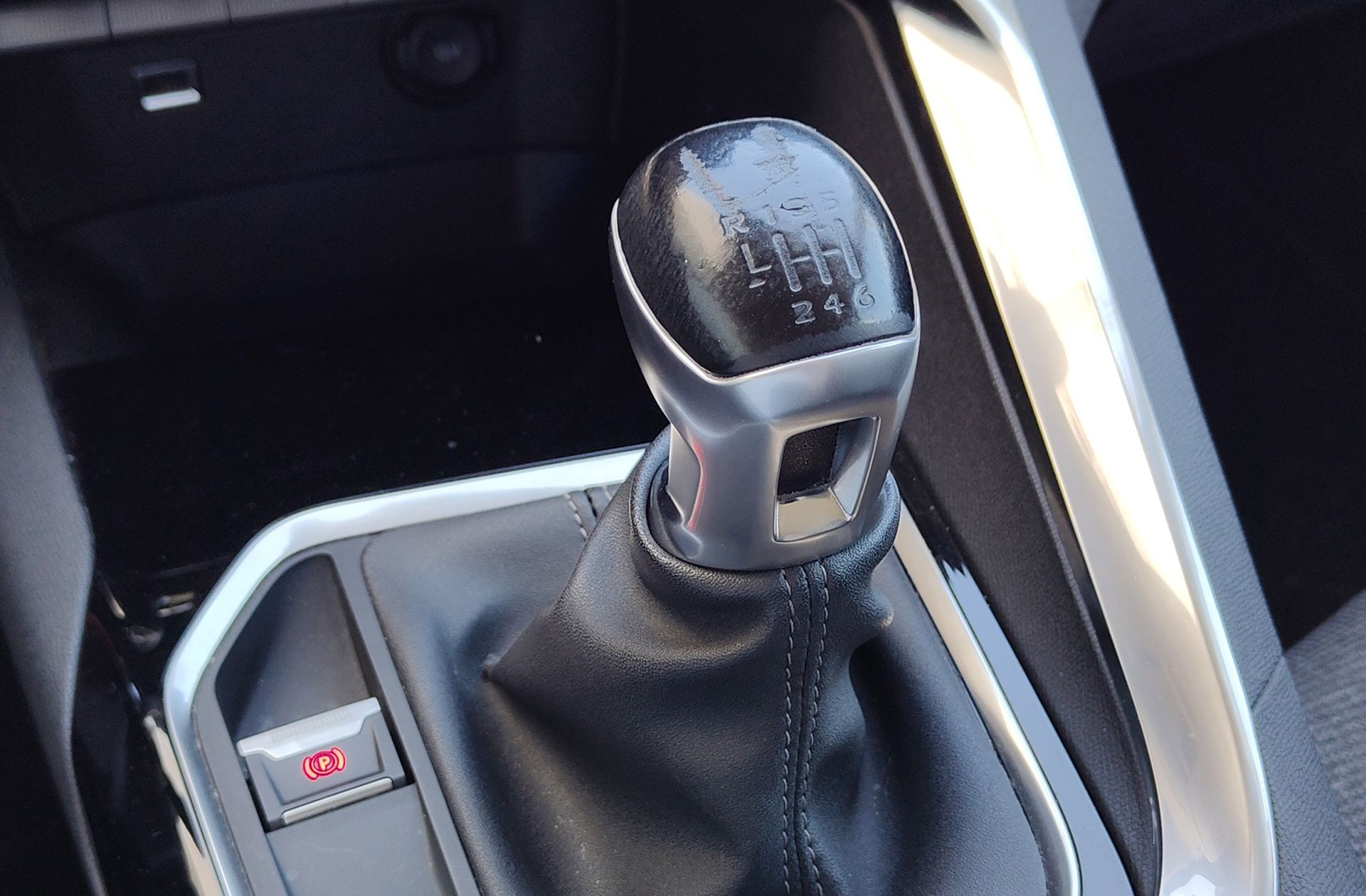 Peugeot 5008 PureTech 130 Allure 7 plazas - foto 5