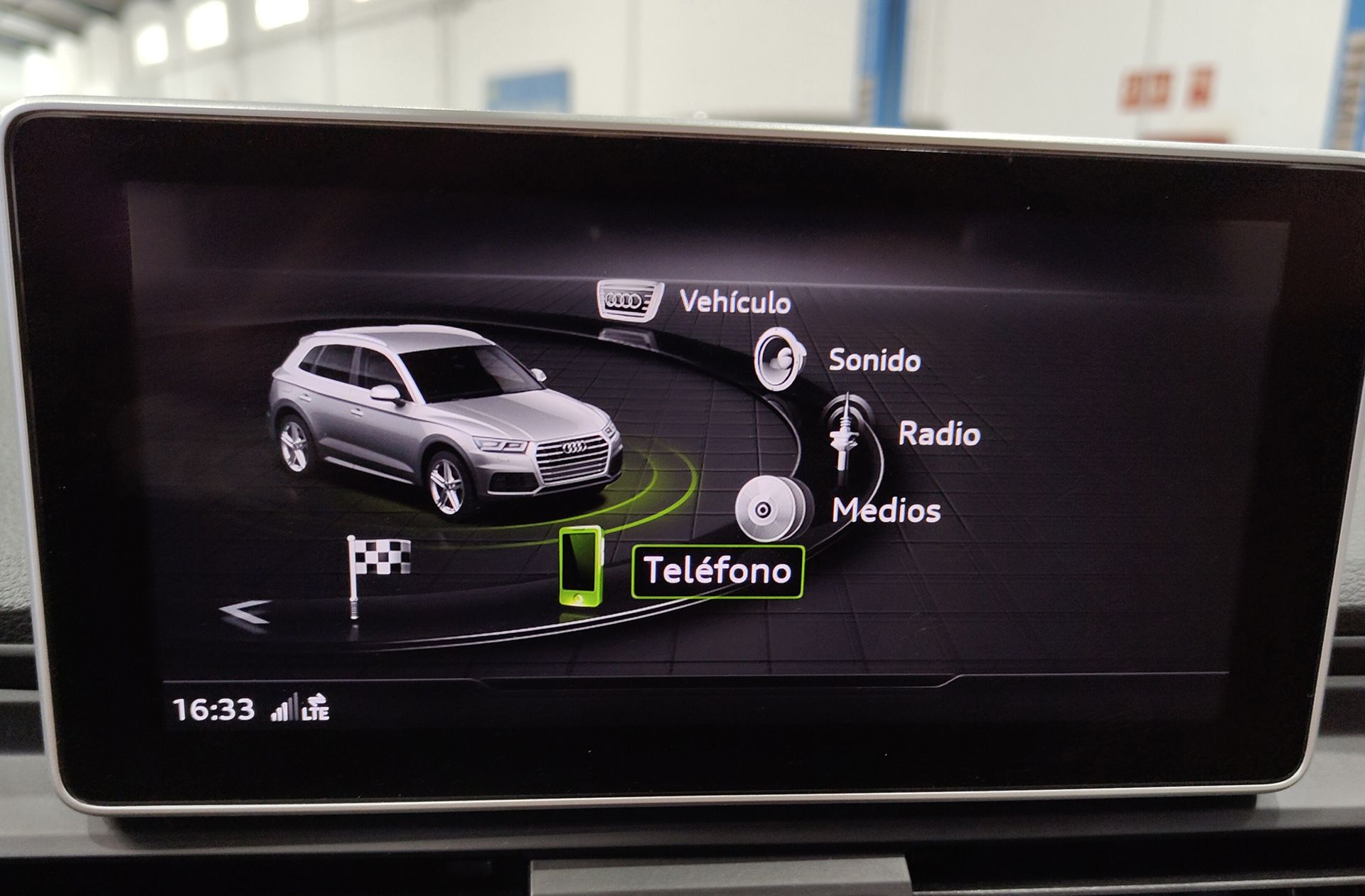 Audi Q5 Design 35 TDI quattro S tronic - foto 32