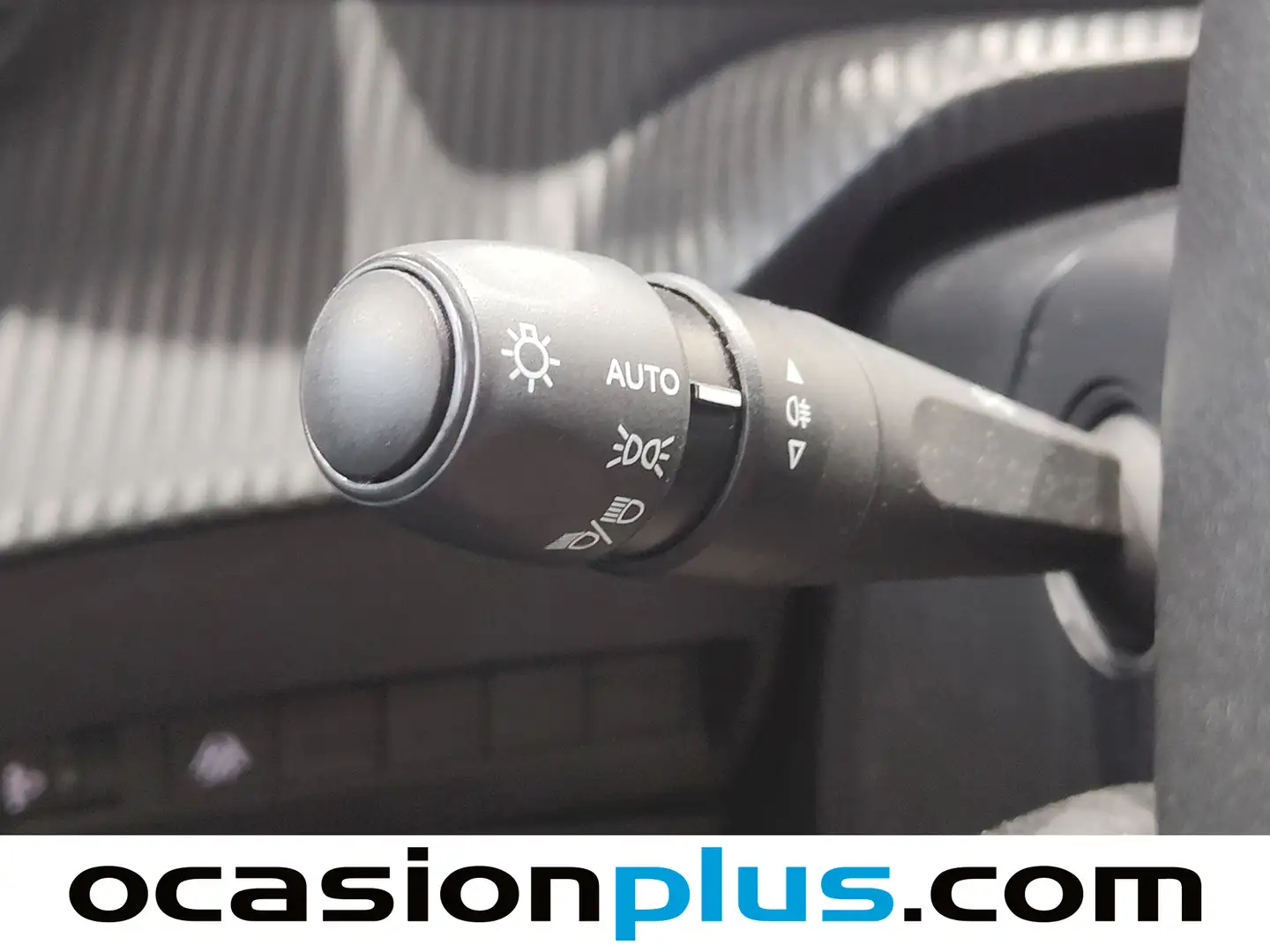 Foto Peugeot 208 Peugeot 208 PureTech 100 Allure (100 CV)