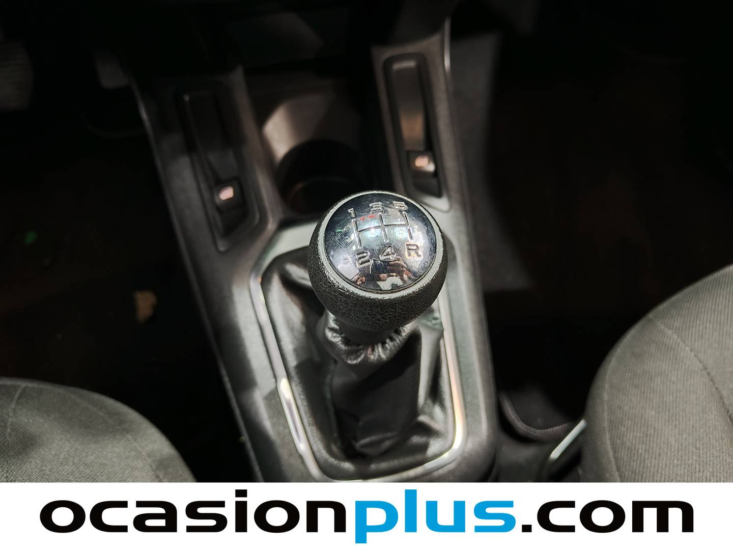 Foto Citroën C-Elysée Citroen C-Elysee PureTech 82 Feel (82 CV)