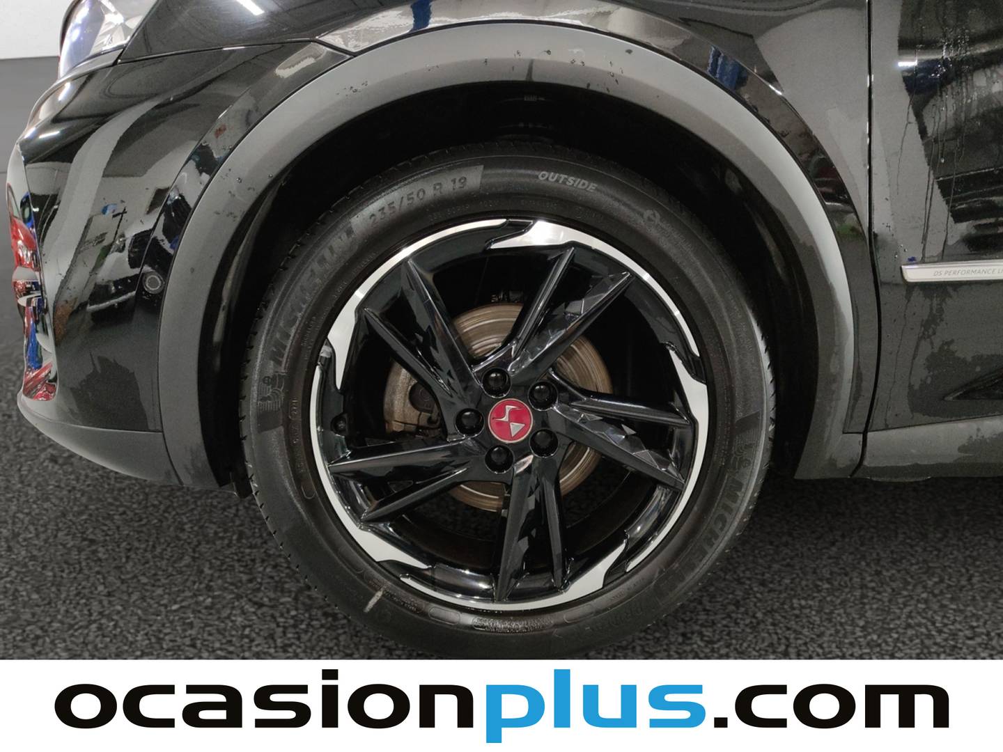 Foto DS DS 7 Crossback DS DS7 Crossback PureTech 180 Performance Line+ Auto (180 CV)