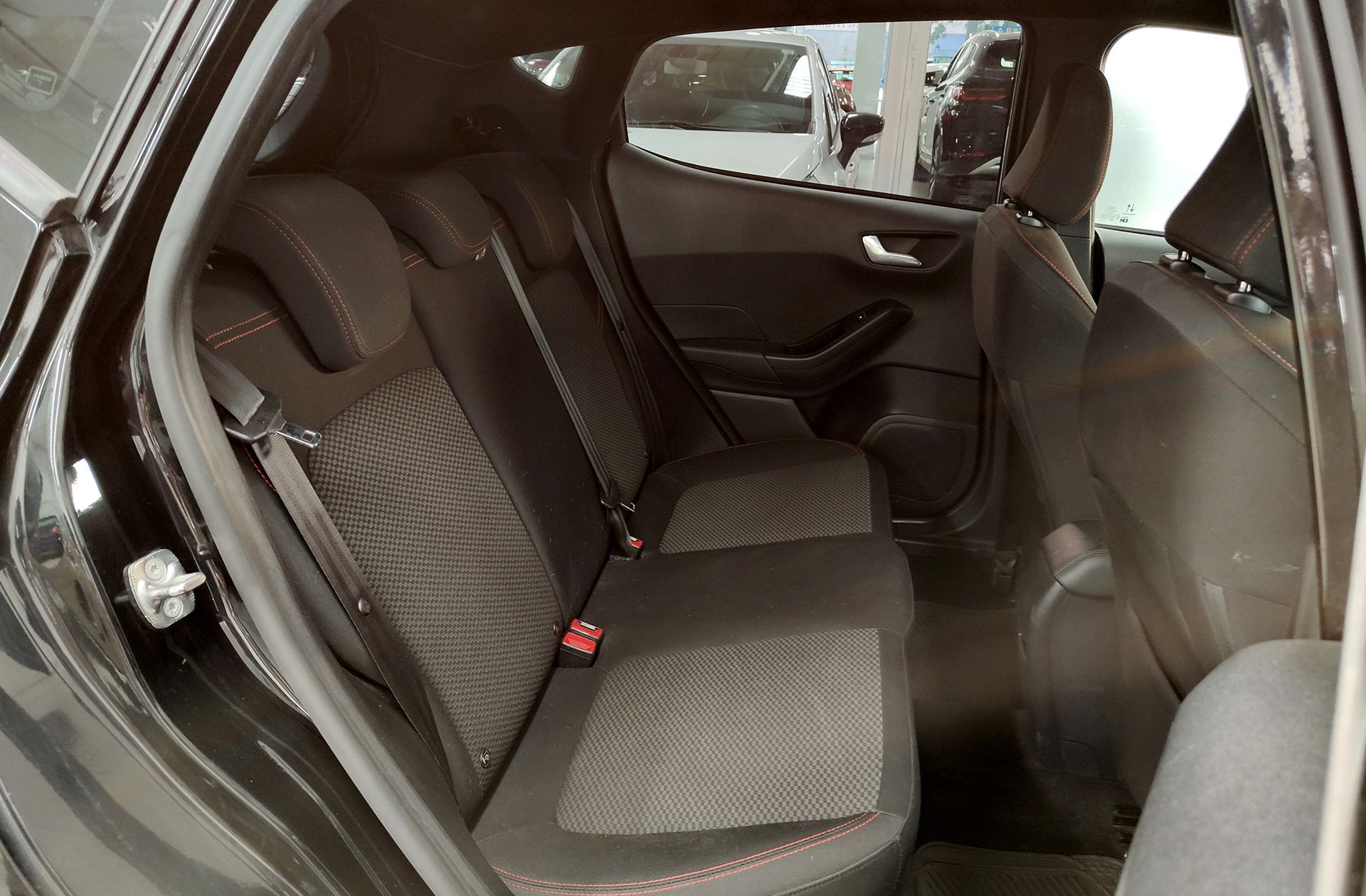 Ford Fiesta 1.0 EcoBoost ST-Line - foto 15