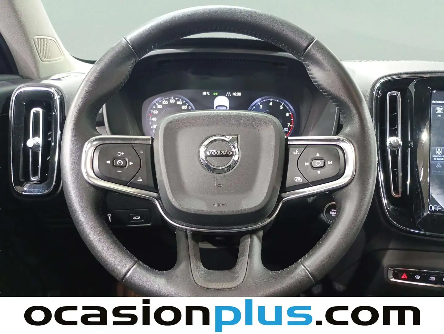 Foto Volvo XC40 Volvo XC40 T3 Momentum (156 CV)