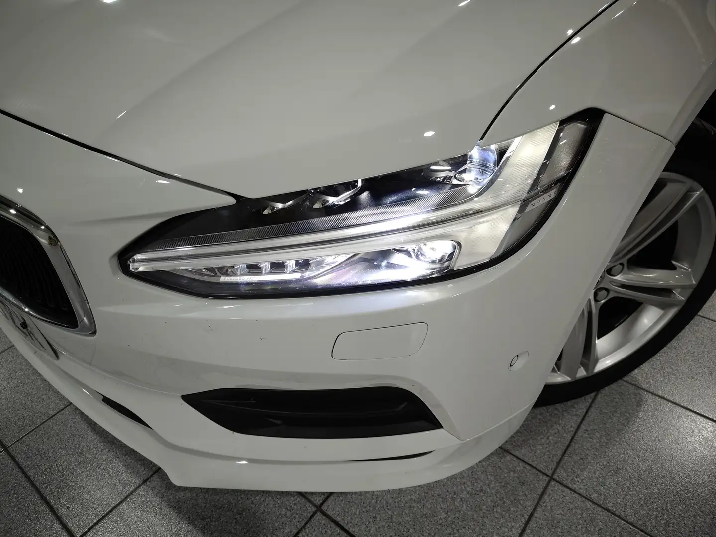 Foto Volvo S90 Volvo S90 2.0 D4 Momentum Auto (190 CV)