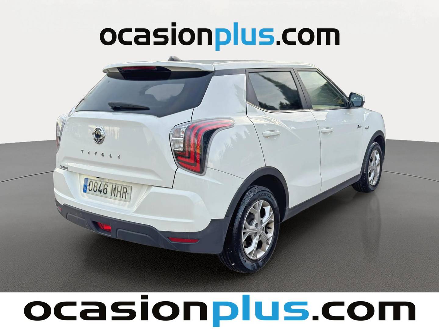 Foto trasera SsangYong Tivoli SsangYong Tivoli G12T Urban Plus (128 CV) derecha