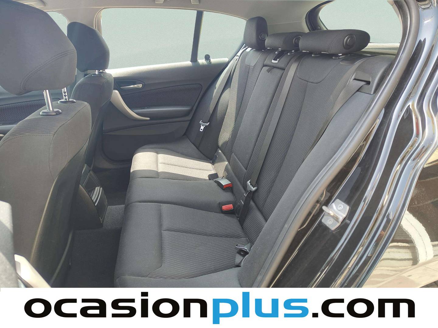 Foto asientos traseros BMW Serie 1 BMW Serie 1 118d (150 CV)