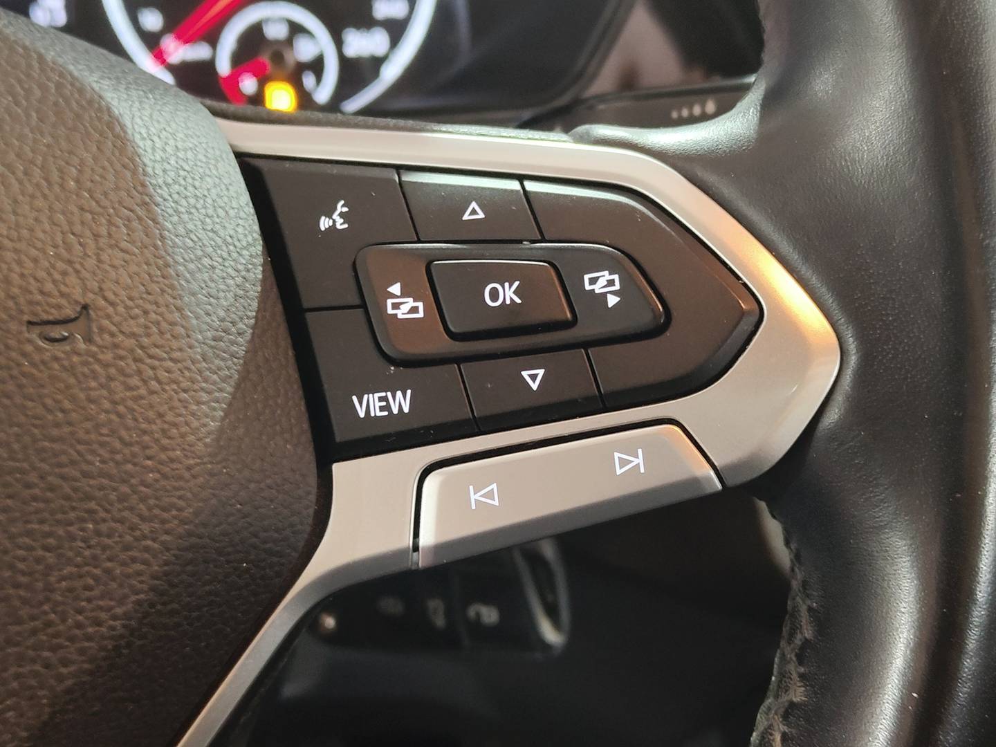 Foto Volkswagen T-Cross Volkswagen T-Cross Advance 1.0 TSI (115 CV) DSG