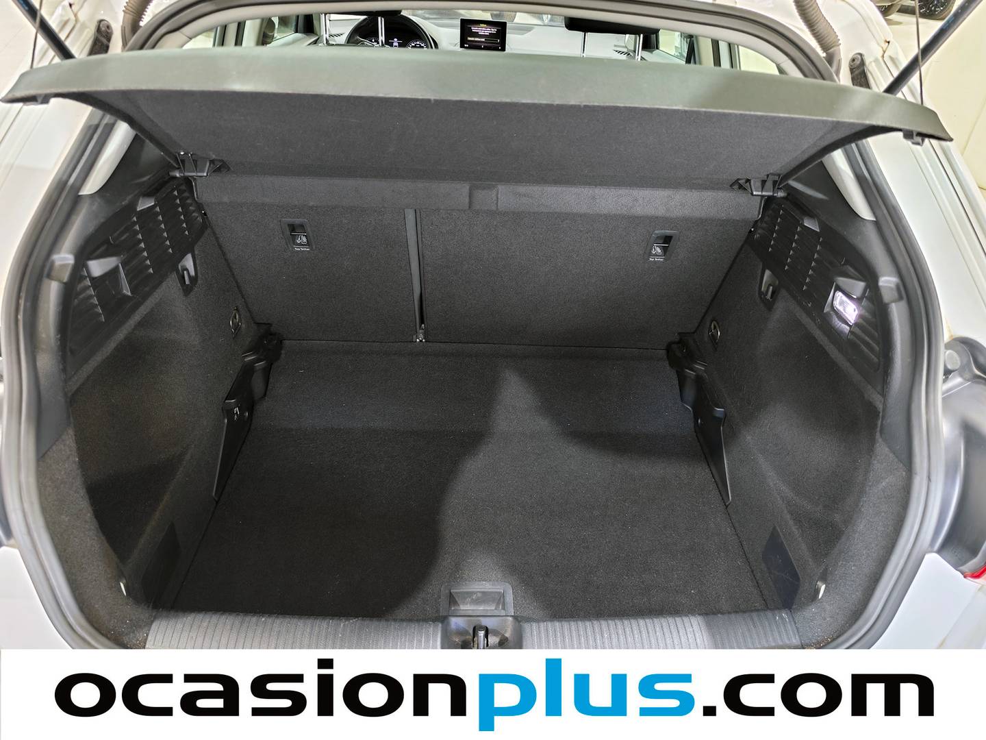 Foto Audi Q2 Audi Q2 Advanced 30 TDI S tronic (116 CV)