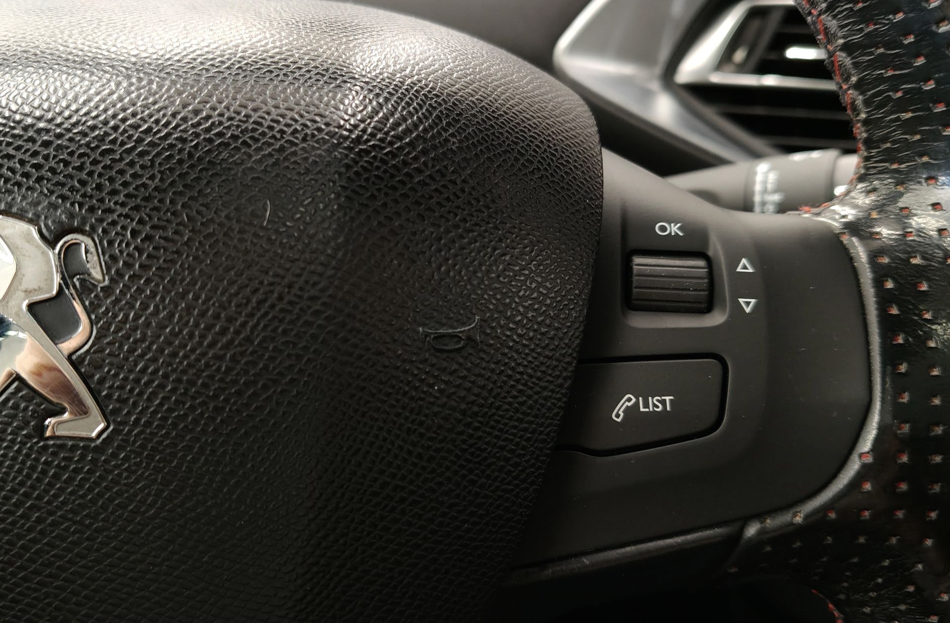 Peugeot 308 1.6 GTI - foto 33
