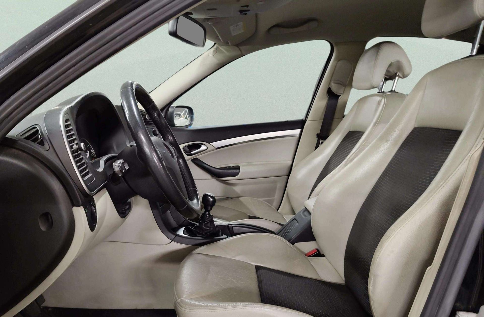 Saab 9-3 1.9 TiD Vector - foto 9