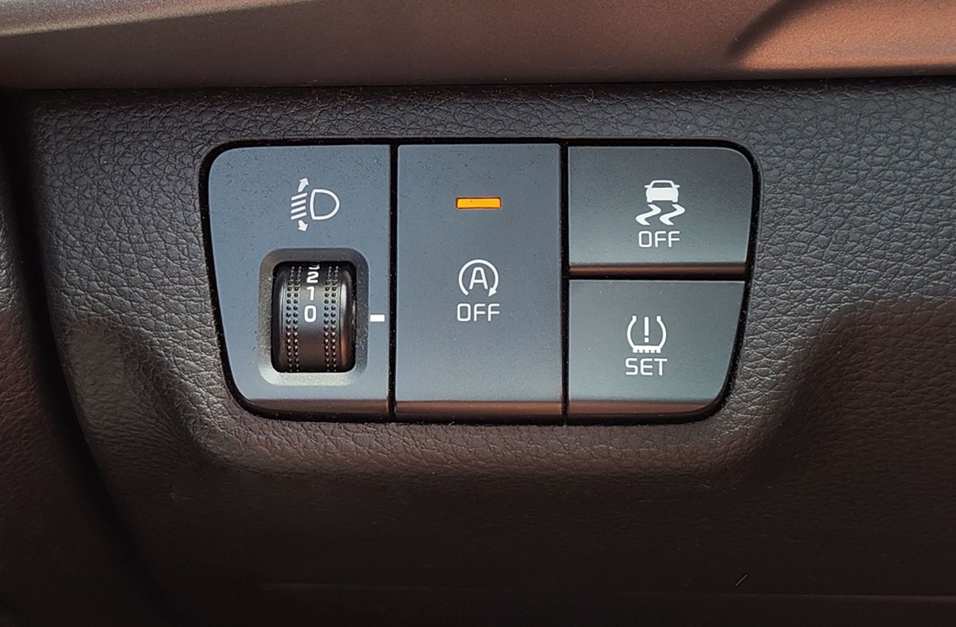Kia Stonic 1.0 T-GDi Drive - foto 28