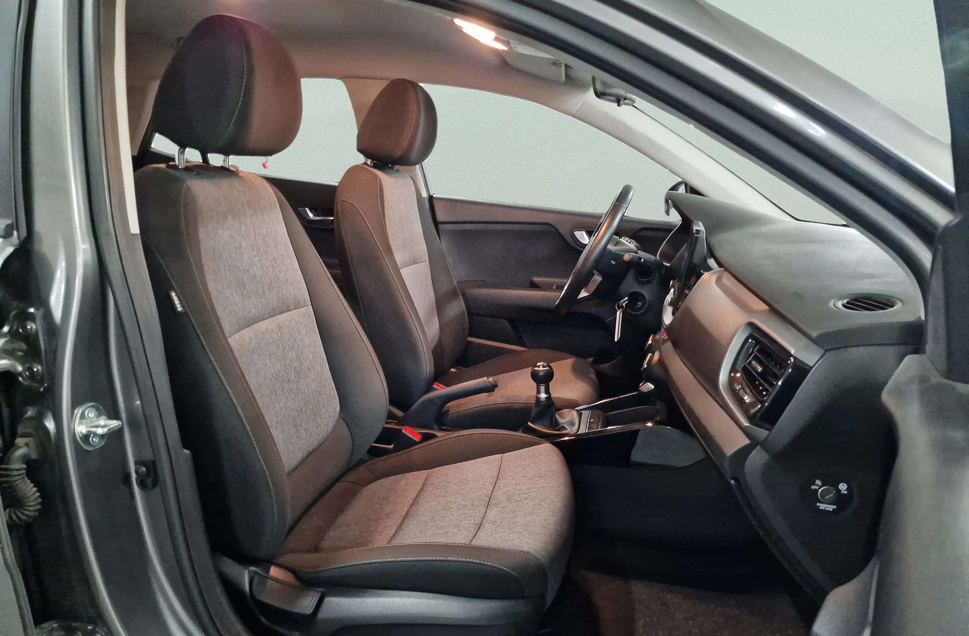 Kia Stonic 1.2 DPi Drive - foto 17
