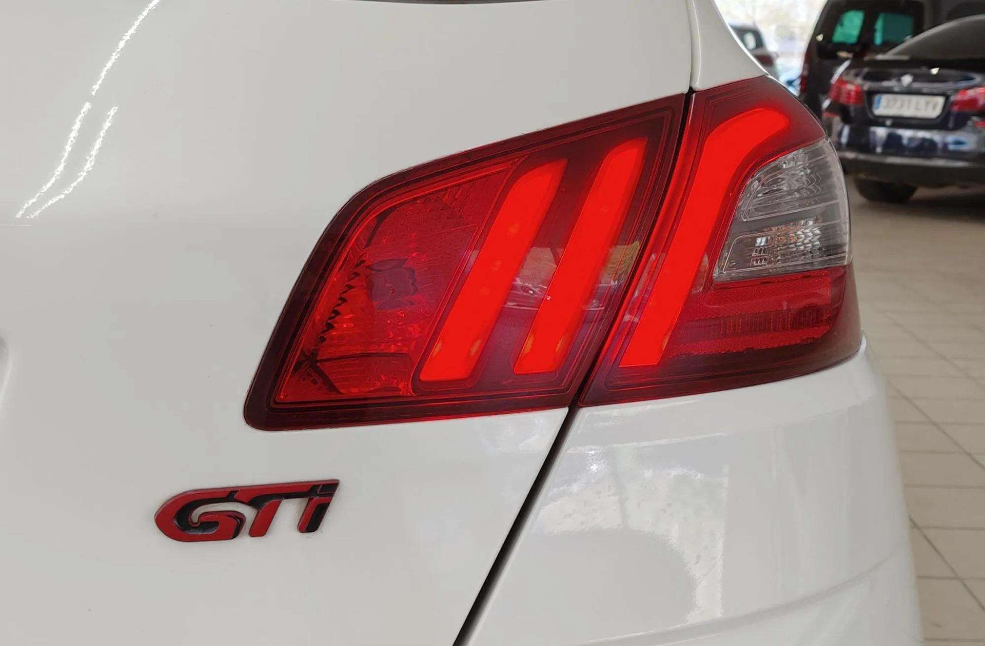 Peugeot 308 1.6 GTI - foto 21