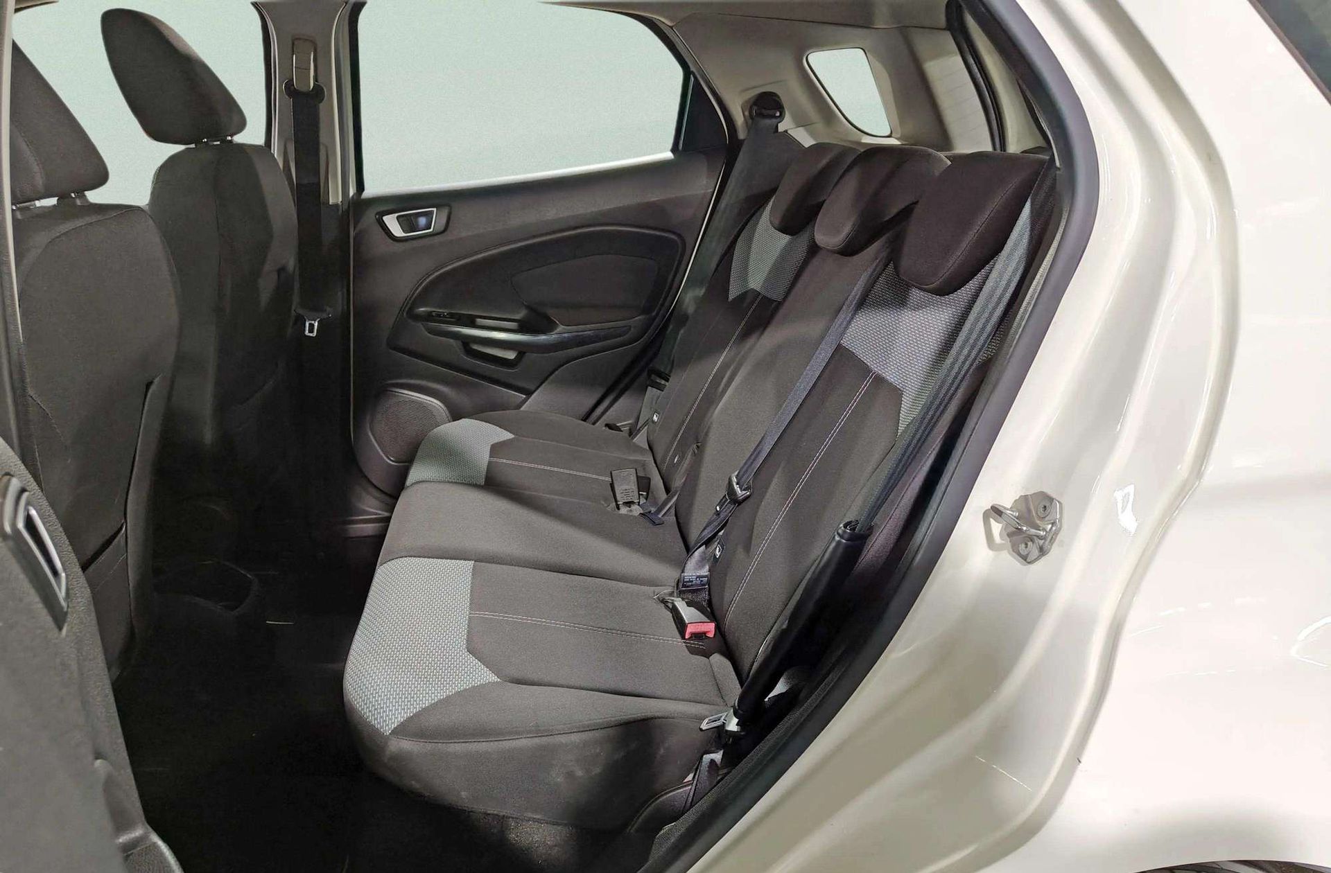 Ford EcoSport 1.5 TDCi Trend - foto 11