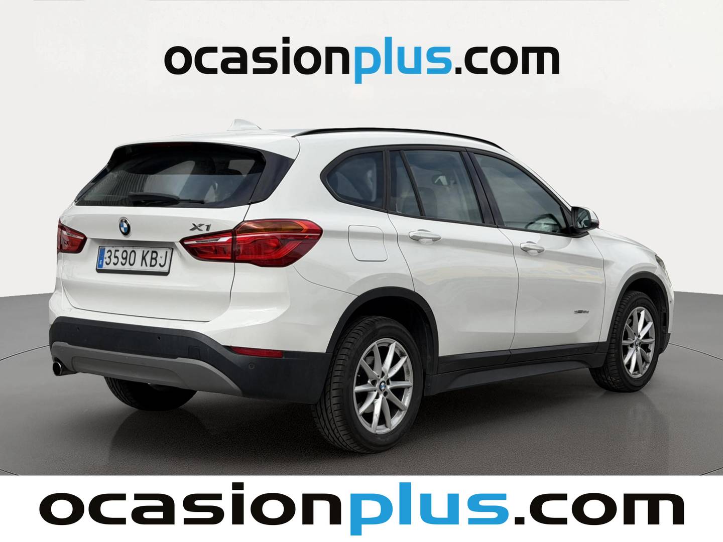 Foto trasera BMW X1 BMW X1 sDrive18d (150 CV) derecha