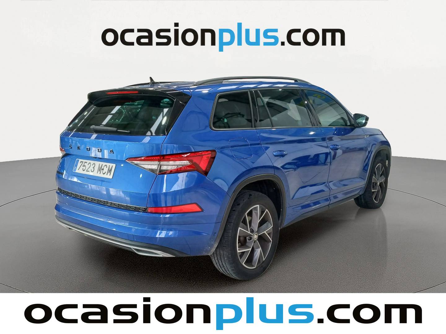 Foto trasera Skoda Kodiaq Skoda Kodiaq 1.5 TSI Sportline 4x2 DSG (150 CV) derecha