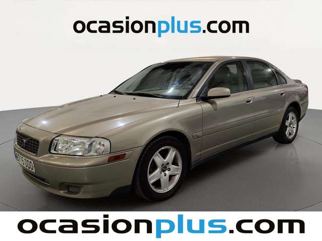 Volvo S80 2.4 Momentum (140 CV) de segunda mano