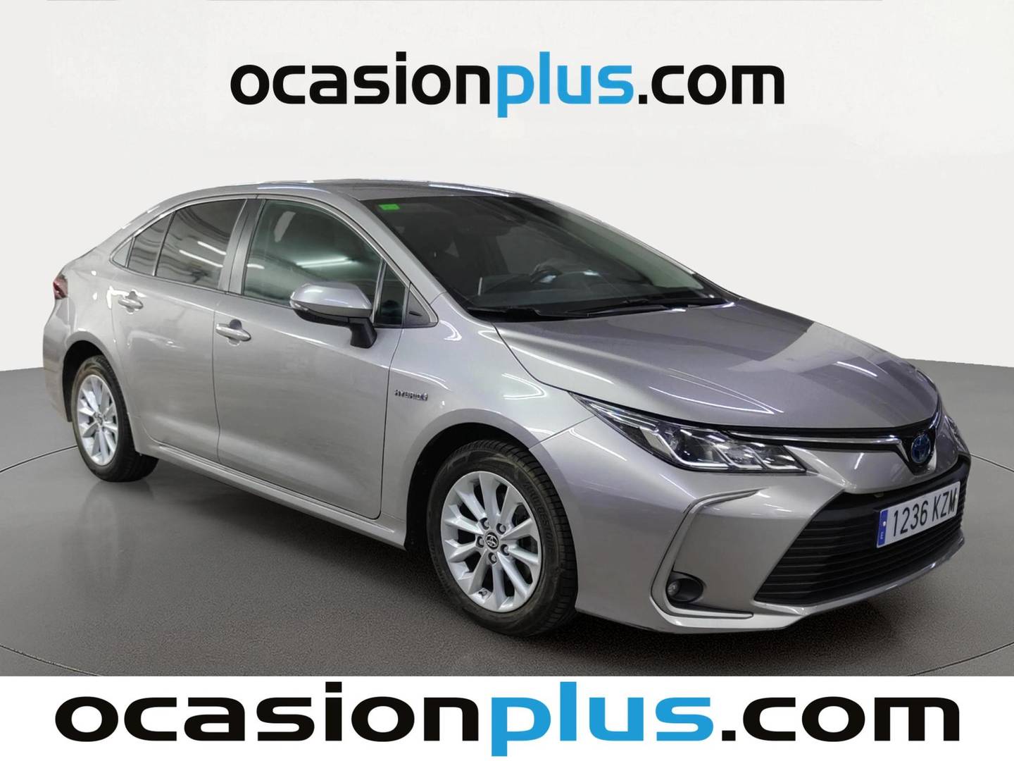 Foto delantera Toyota Corolla Toyota Corolla 1.8 125 Híbrido Active Tech E-CVT Sedán (122 CV) derecha