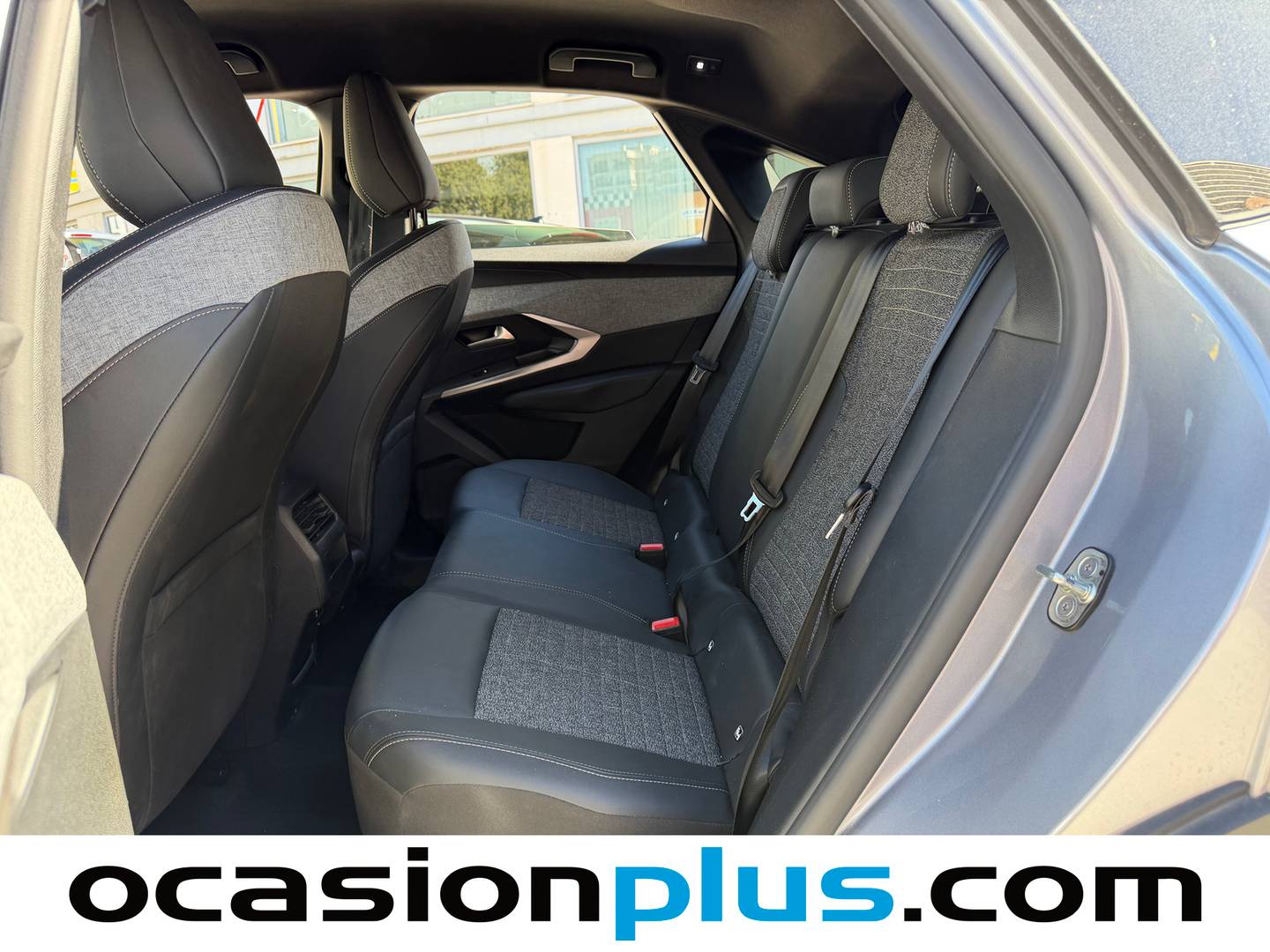 Foto asientos traseros Peugeot 3008 Hybrid Peugeot 3008 Hybrid 145 Allure eDCS6 (145 CV)