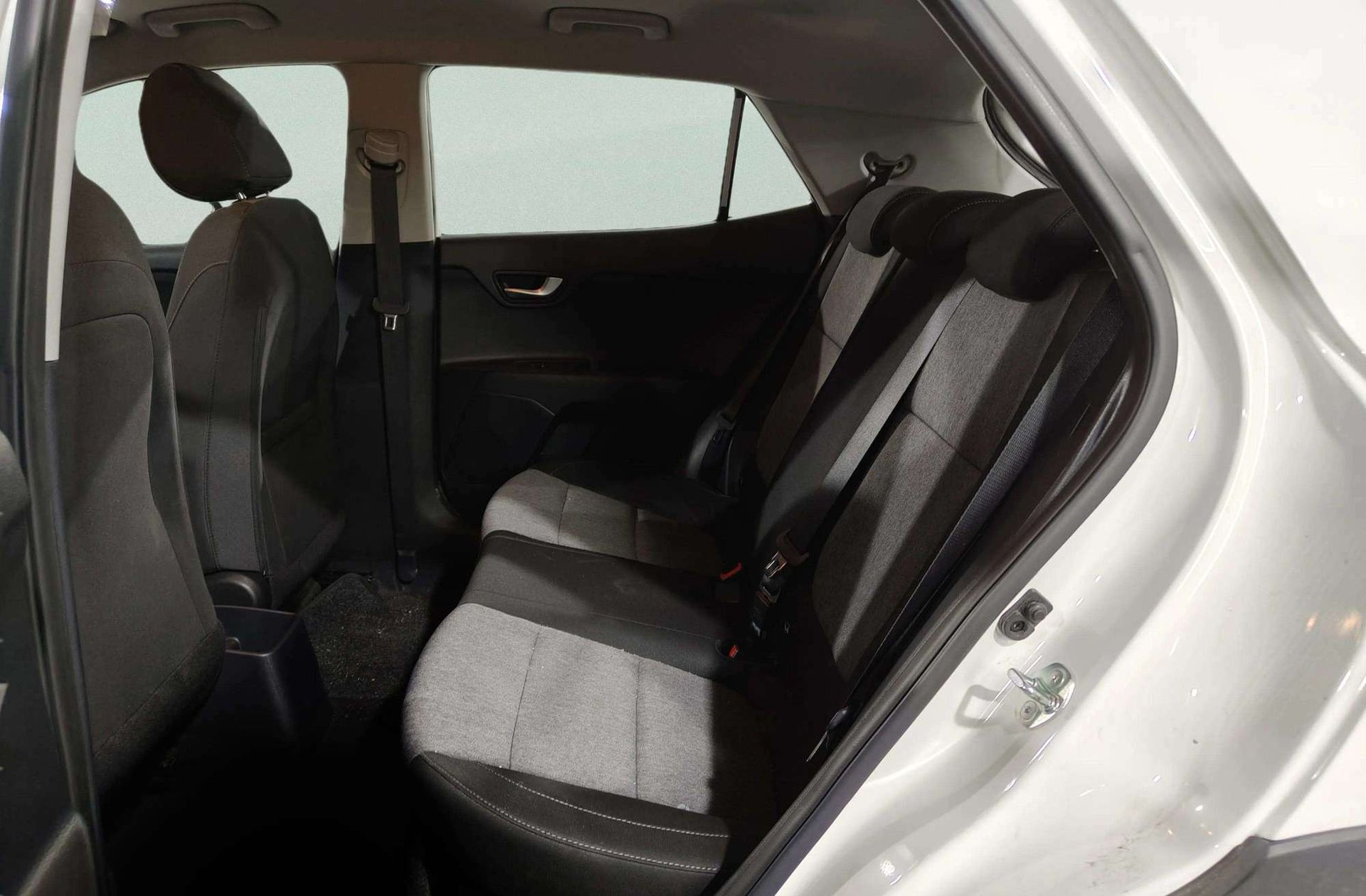 Kia Stonic 1.2 DPi Drive - foto 12