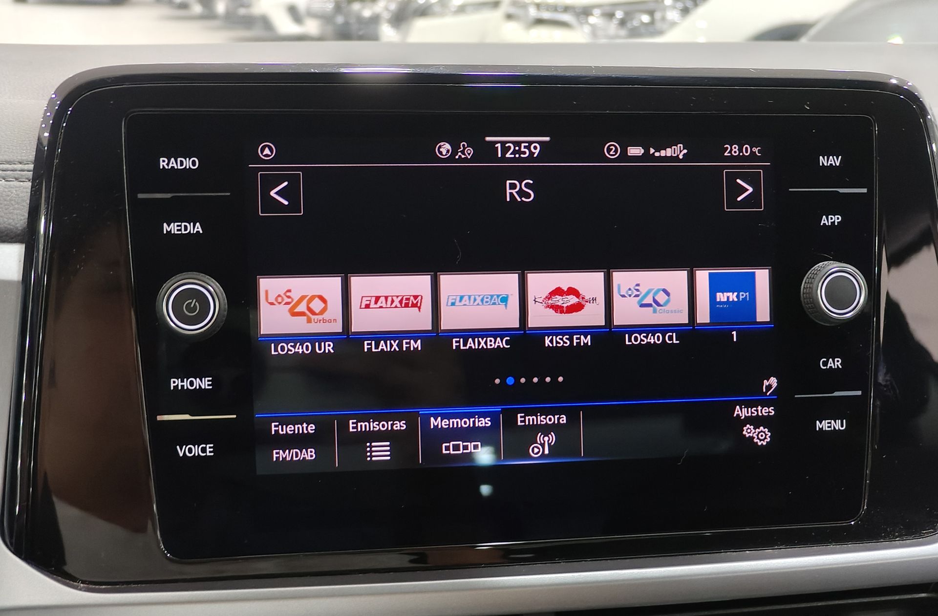 Volkswagen T-Roc Life 1.0 TSI - foto 33