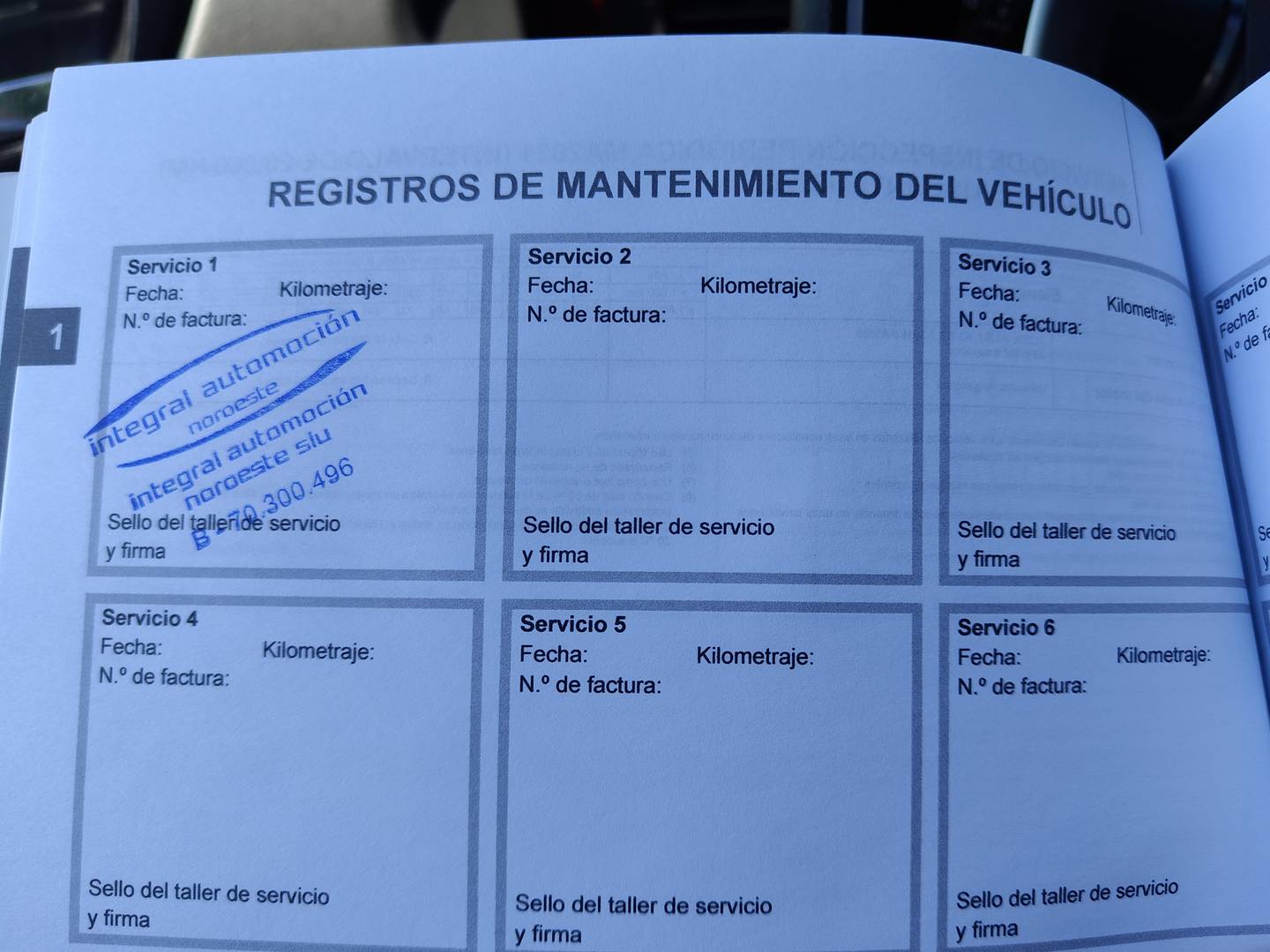 Foto del mantenimiento del Mitsubishi Eclipse Cross Mitsubishi Eclipse Cross 2.4 PHEV Kaiteki 4WD Auto (188 CV)